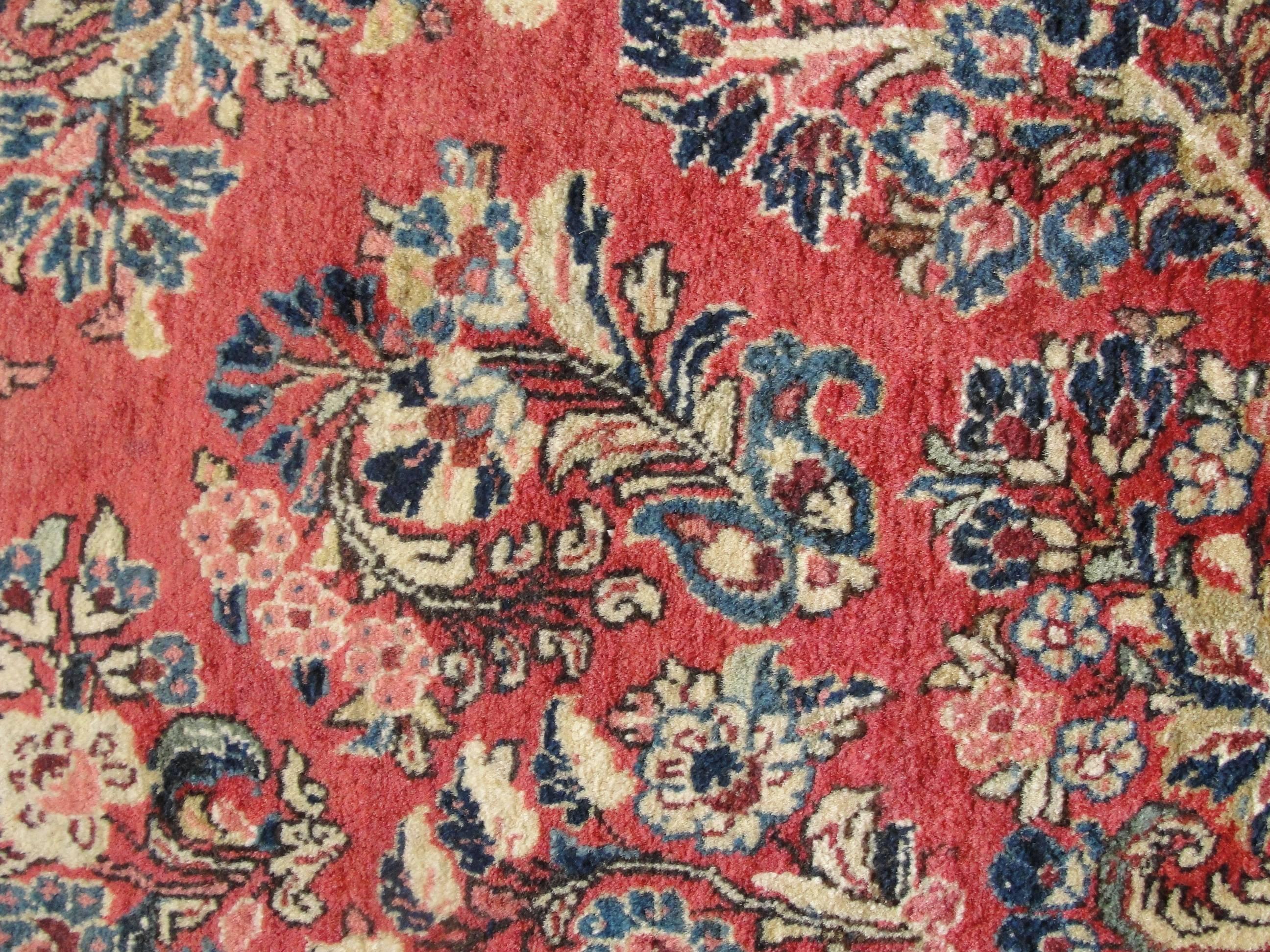  Persian Sarouk, Example Of Fine Rug In Excellent Condition In Evanston, IL