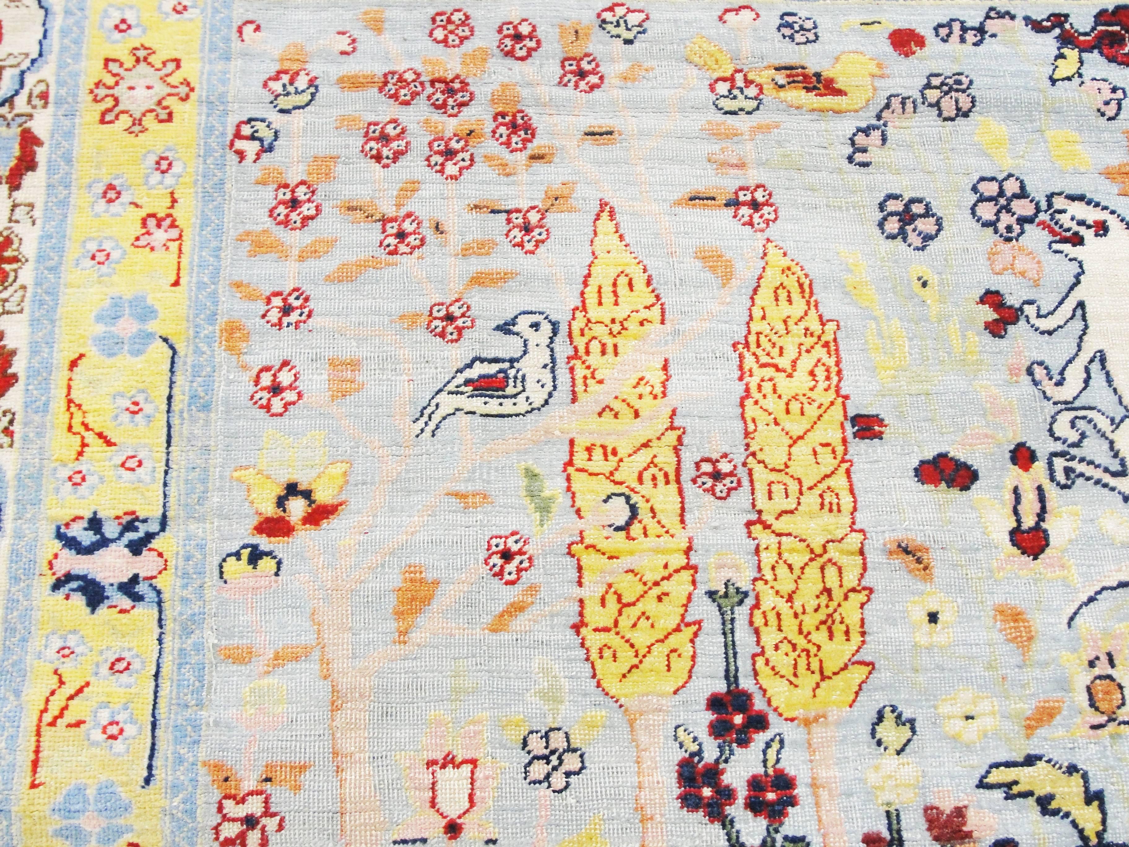 Hand-Woven  Antique Turkish Hereke Carpet  6'6