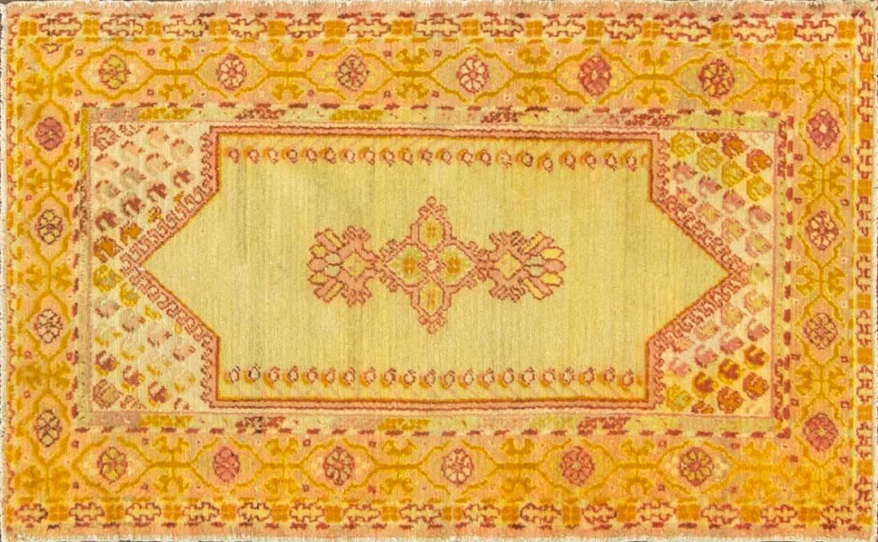 Ushak rugs have been in production since the 15th century with superb wool and natural dyes. Unlike other Turkish rugs, Ushak rugs influenced after Persian rugs and the woven with Ghiordies knots and all double knotted, their design is feature