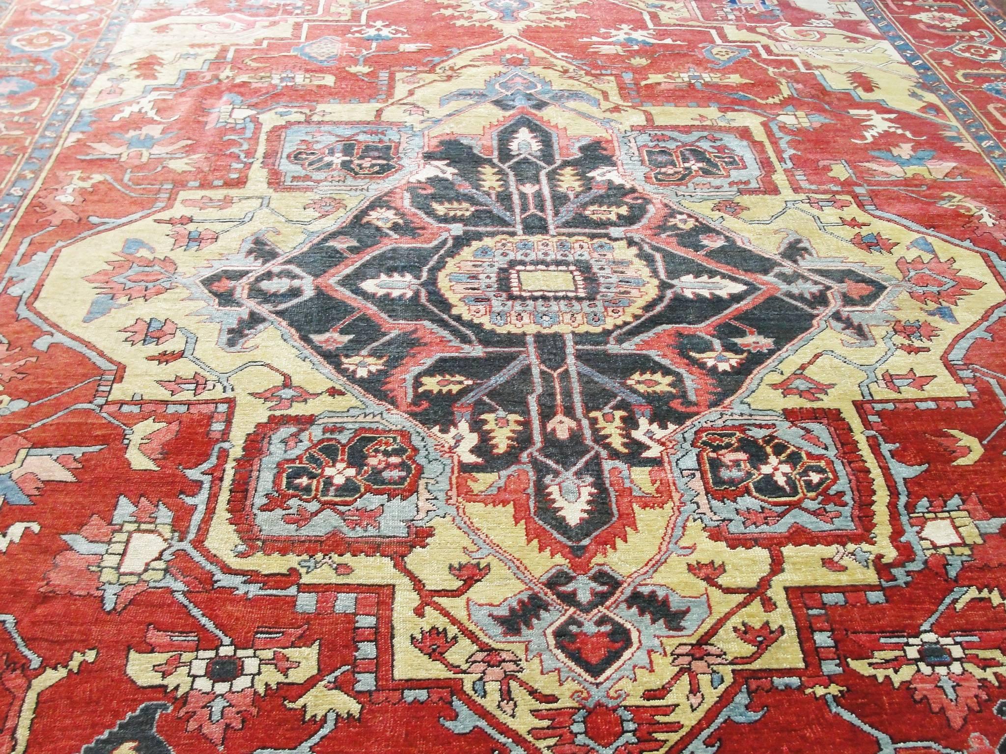 Laine Ce tapis Serapi ancien des plus merveilleux en vente