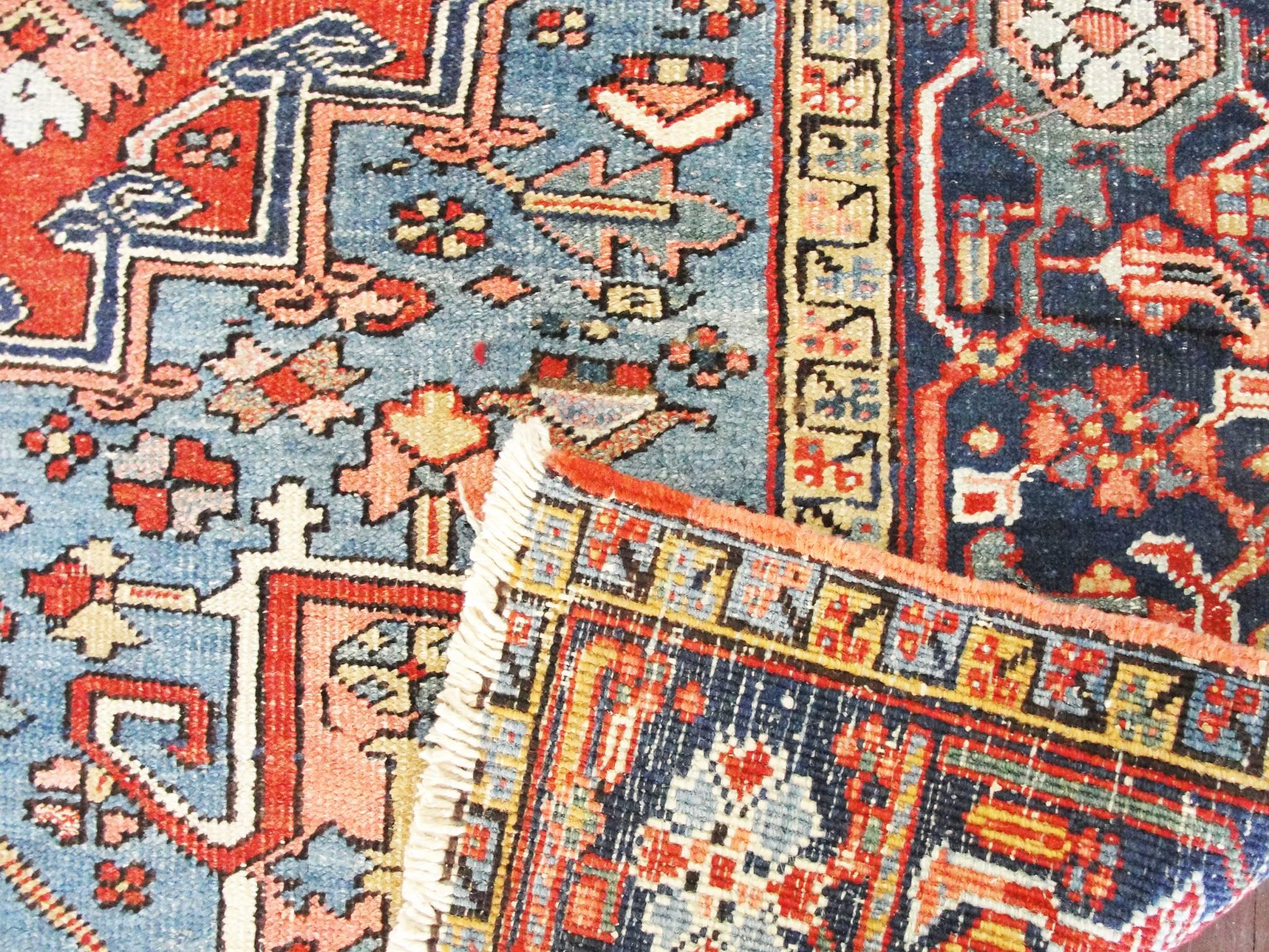 Heriz Serapi Attractive Antique Persian Heriz Carpet