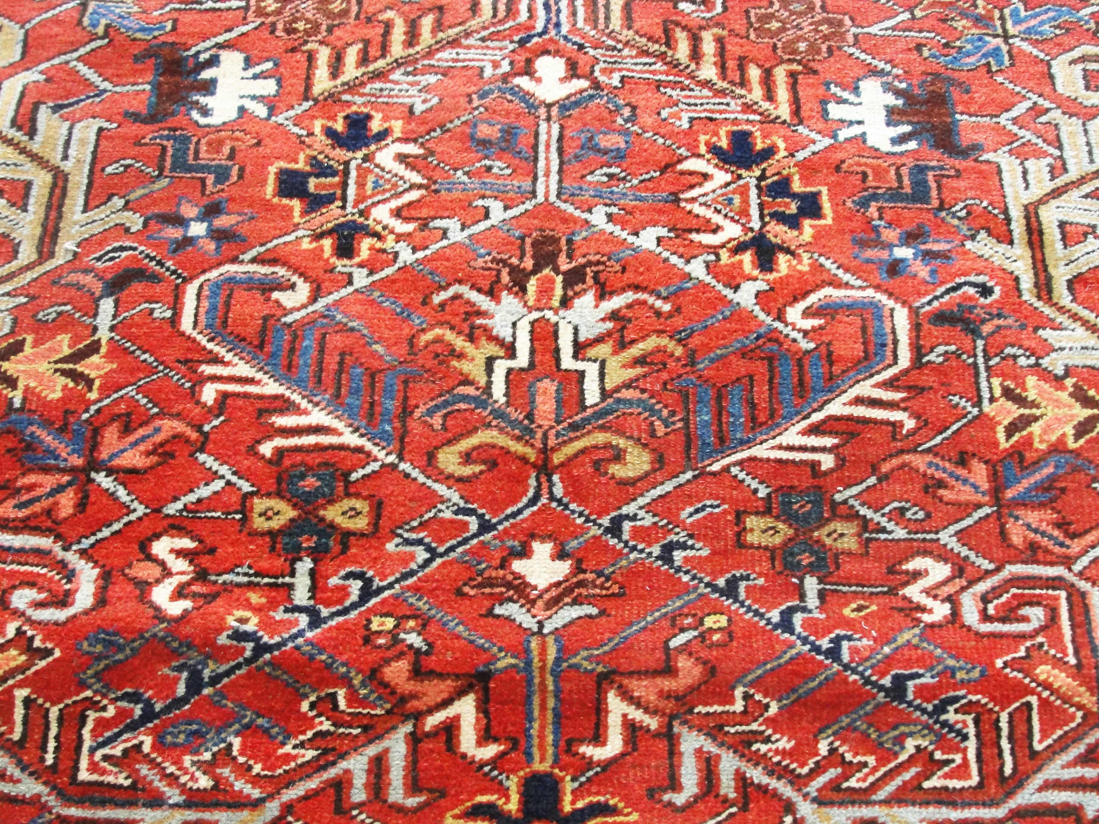 Incredible Persian Heriz Oriental Rug In Excellent Condition In Evanston, IL