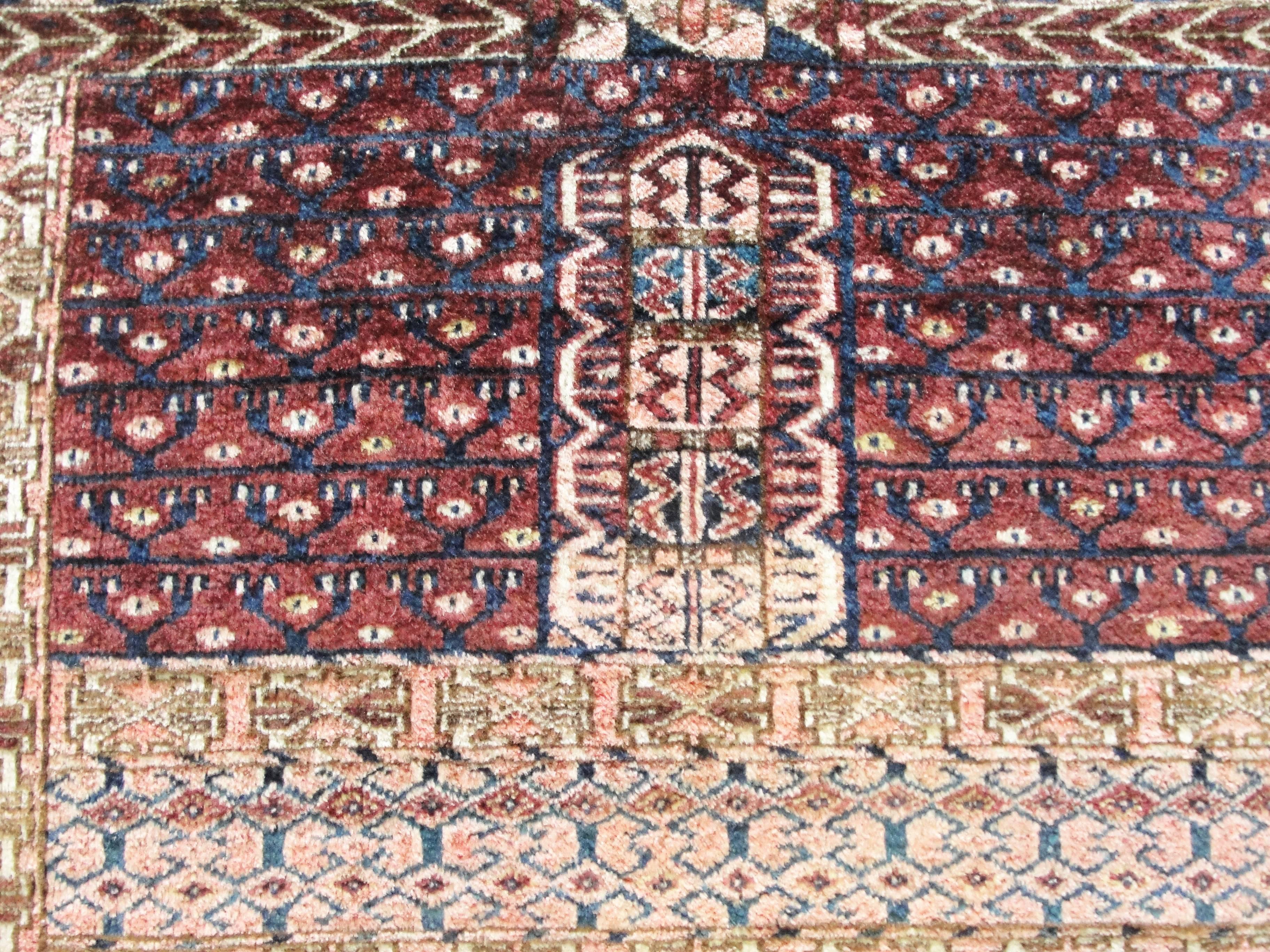 Central Asian Antique Turkoman Engsi Hatchli Rug For Sale