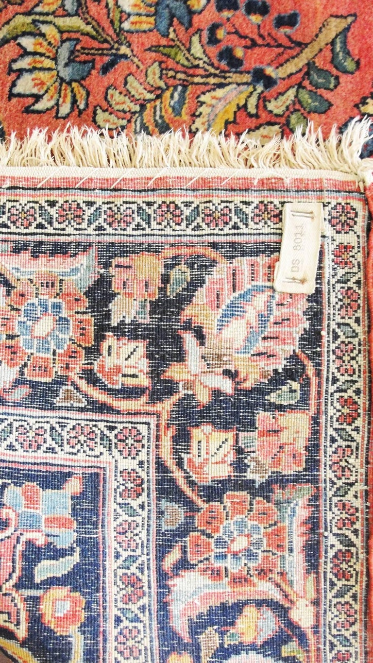 Antique Persian Mohajeran Sarouk Vase Rug, Manchester Wool at 1stDibs