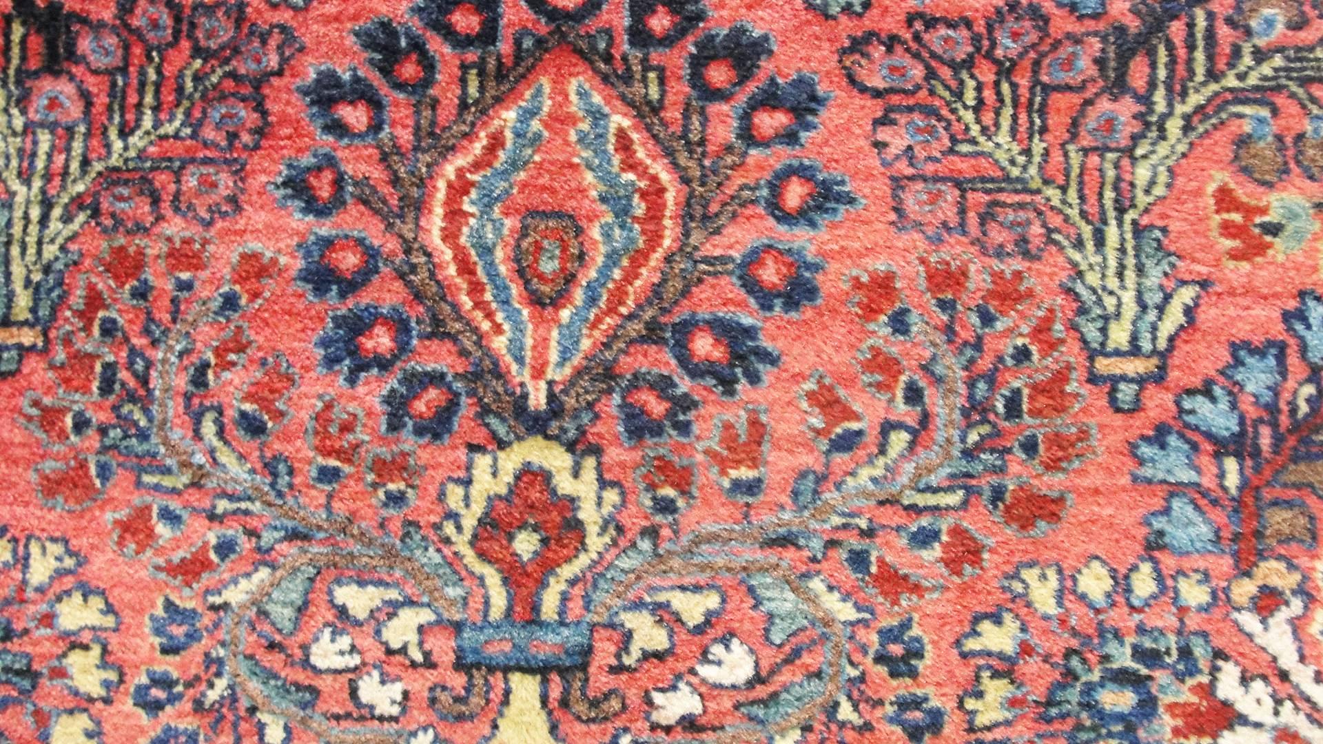 Antiker persischer Sarouk-Teppich, um 1920 (Handgeknüpft) im Angebot