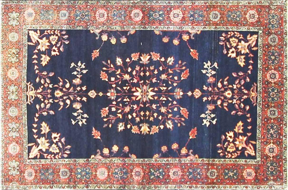 The Feraghan district area have a long history of rug and carpet weaving in the 19th century, many British companies opened oriental carpet factories and began to produce fine Persian Feraghan rugs and carpets for export to Europe. Antique Feraghan
