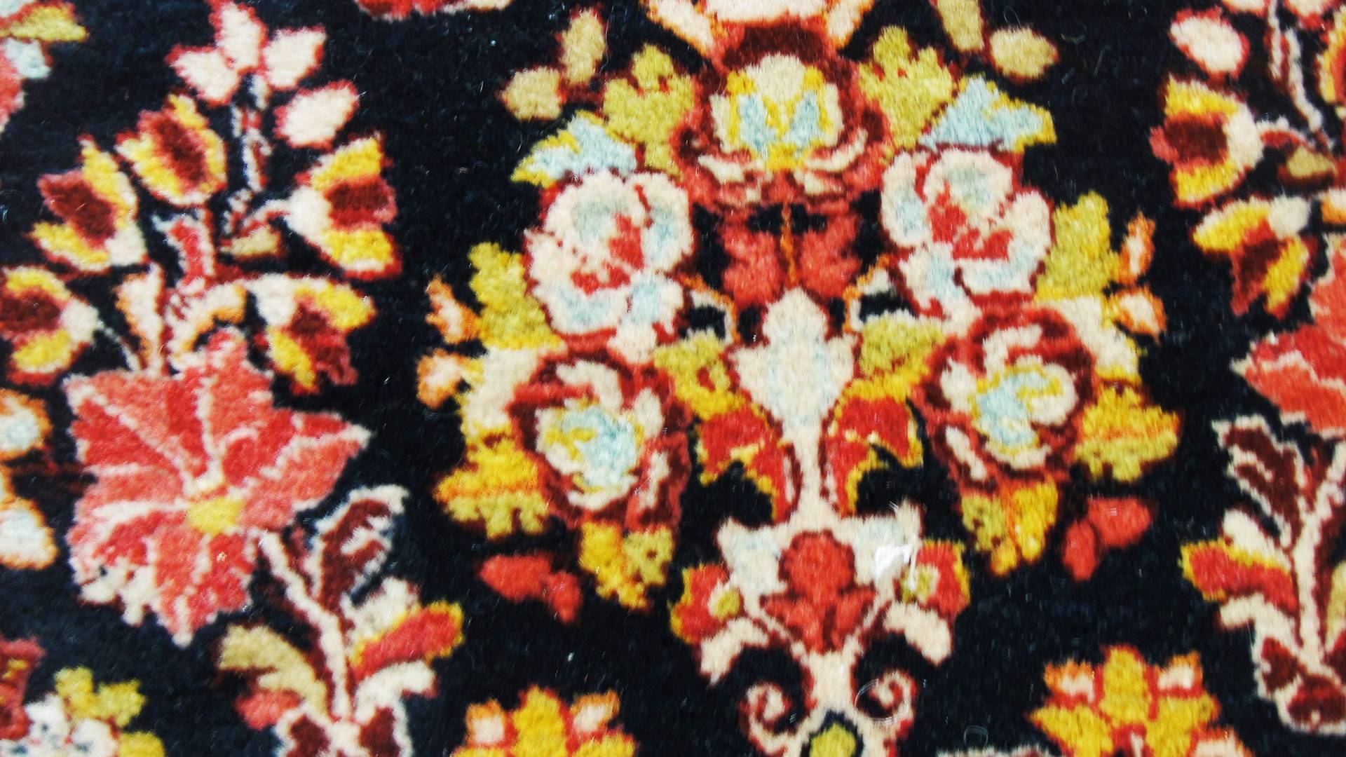 Antiker persischer Mohajiran Sarouk-Läufer, persisch (Persisch) im Angebot
