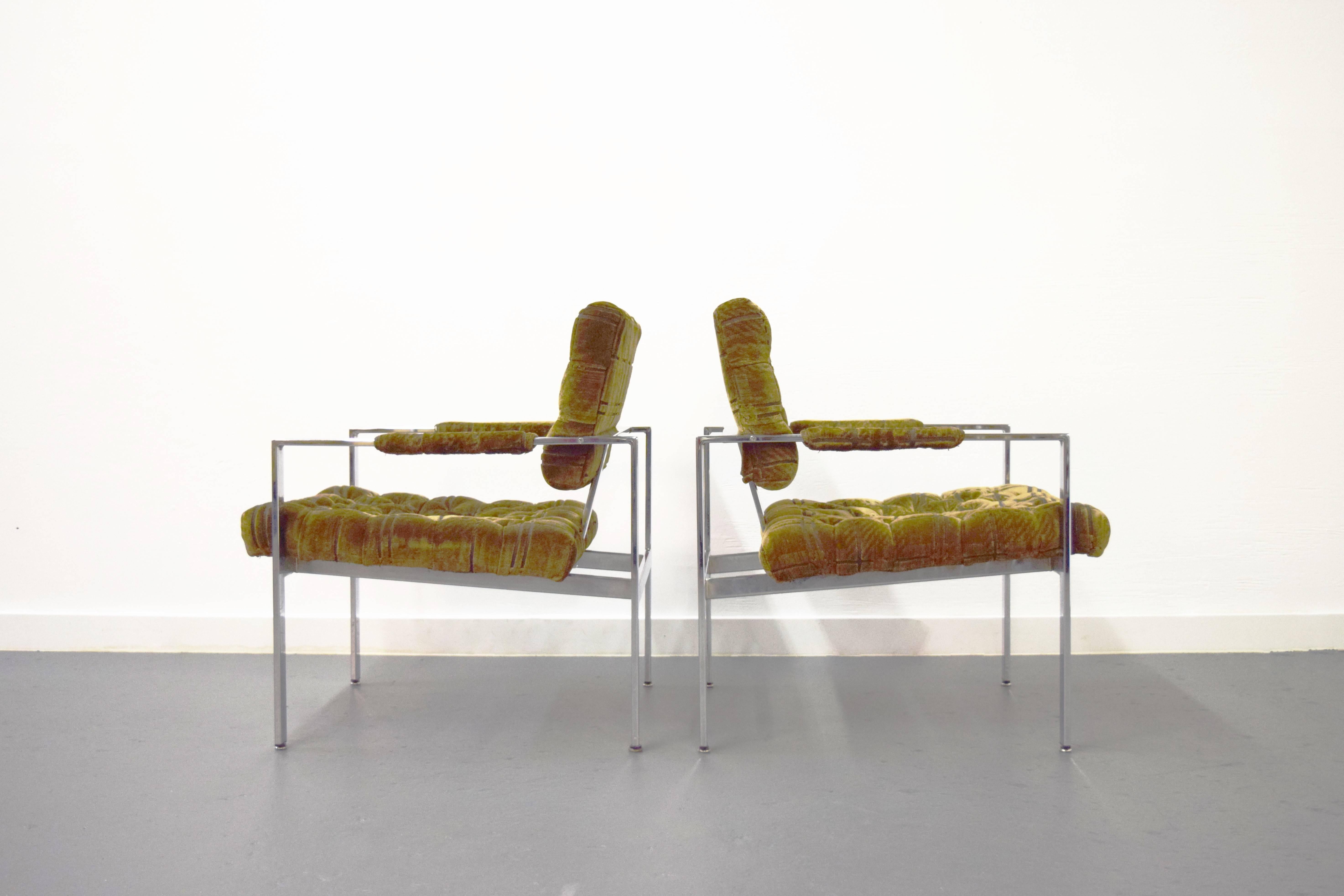 Mid-Century Modern Pair of Milo Baughman for Thayer Coggin Tufted Chrome Lounge Chairs