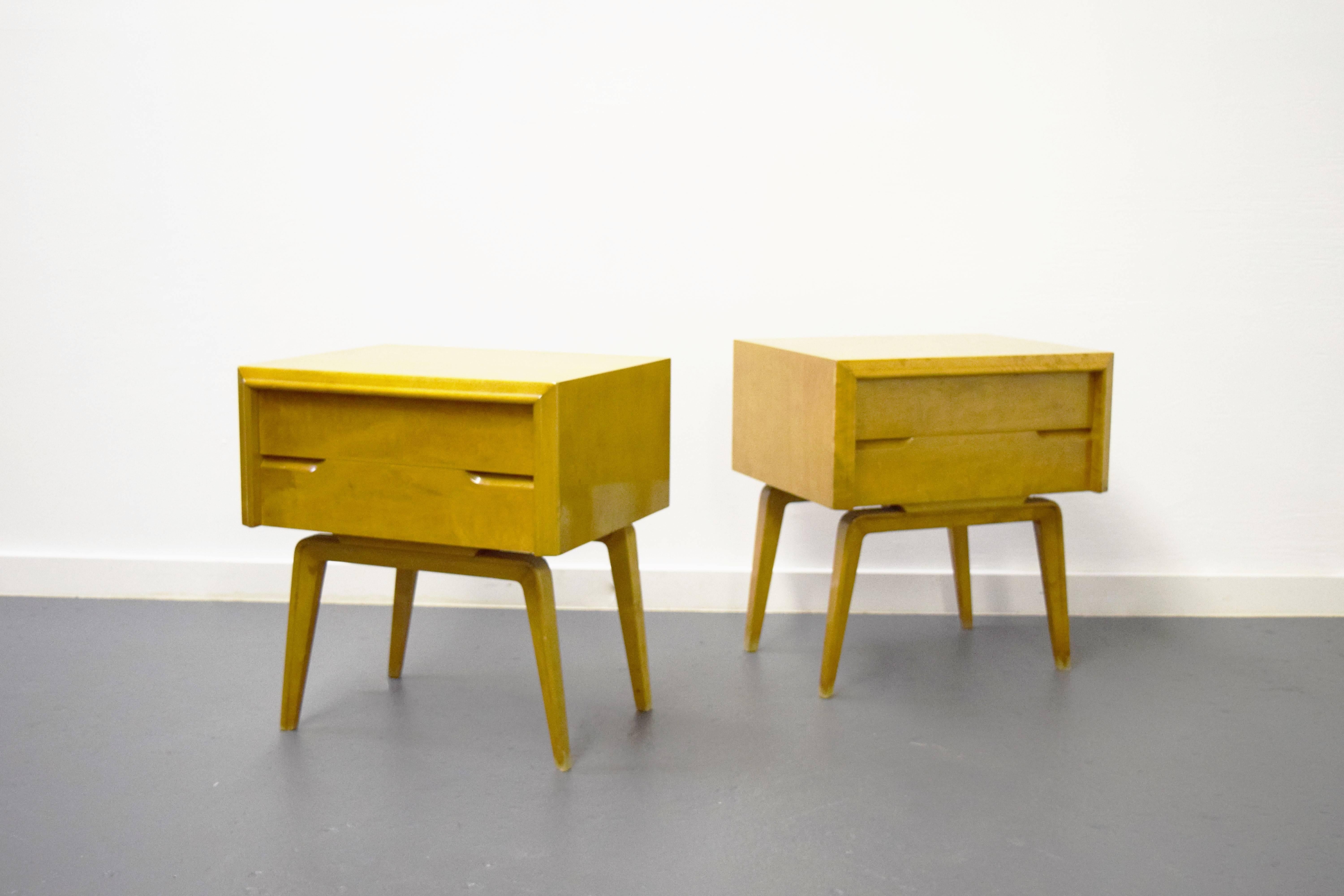 Pair of Edmond Spence Nightstands In Excellent Condition In Middlesex, NJ