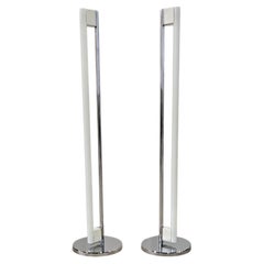Par de lámparas de pie «Tube Light» de Eileen Gray para ClassiCon