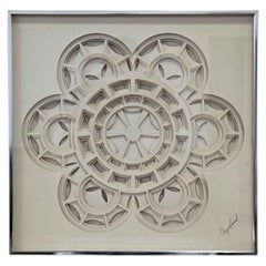 Escultura mural tridimensional de papel en capas de Greg Copeland, firmada