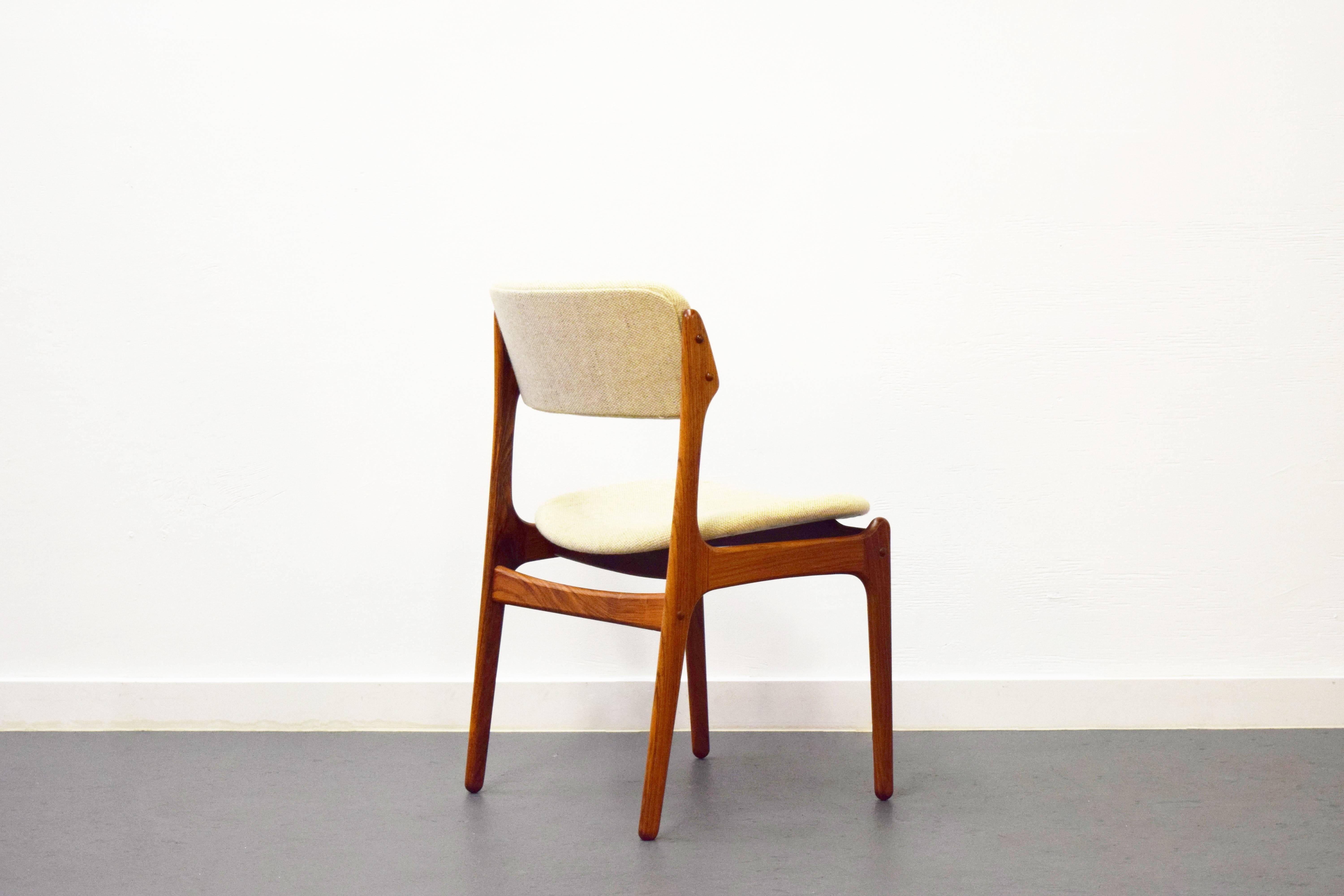 20th Century Set of Eight Rosewood Dining Chairs by Erik Buck