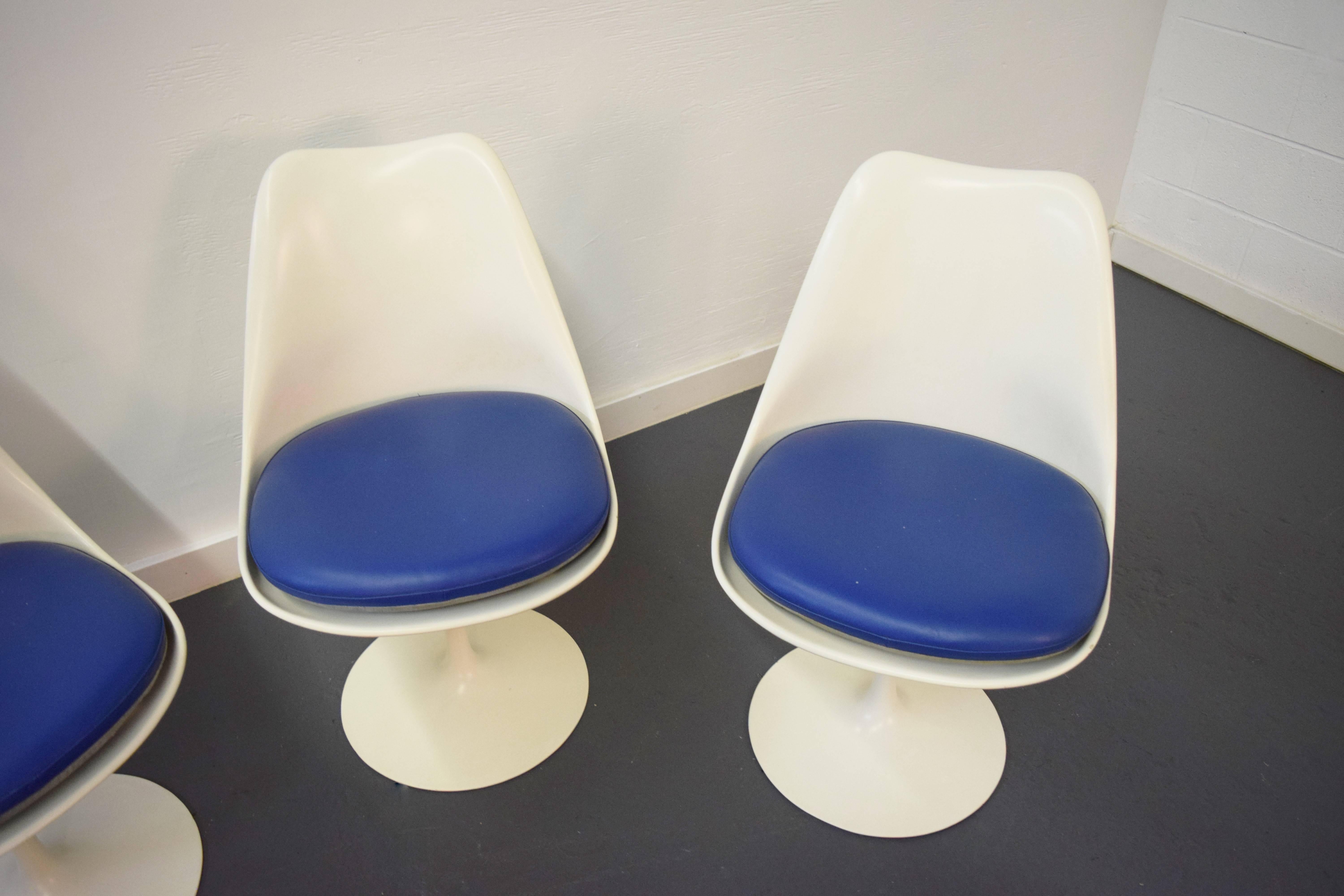 20th Century Set of Four Eero Saarinen for Knoll Tulip Chairs