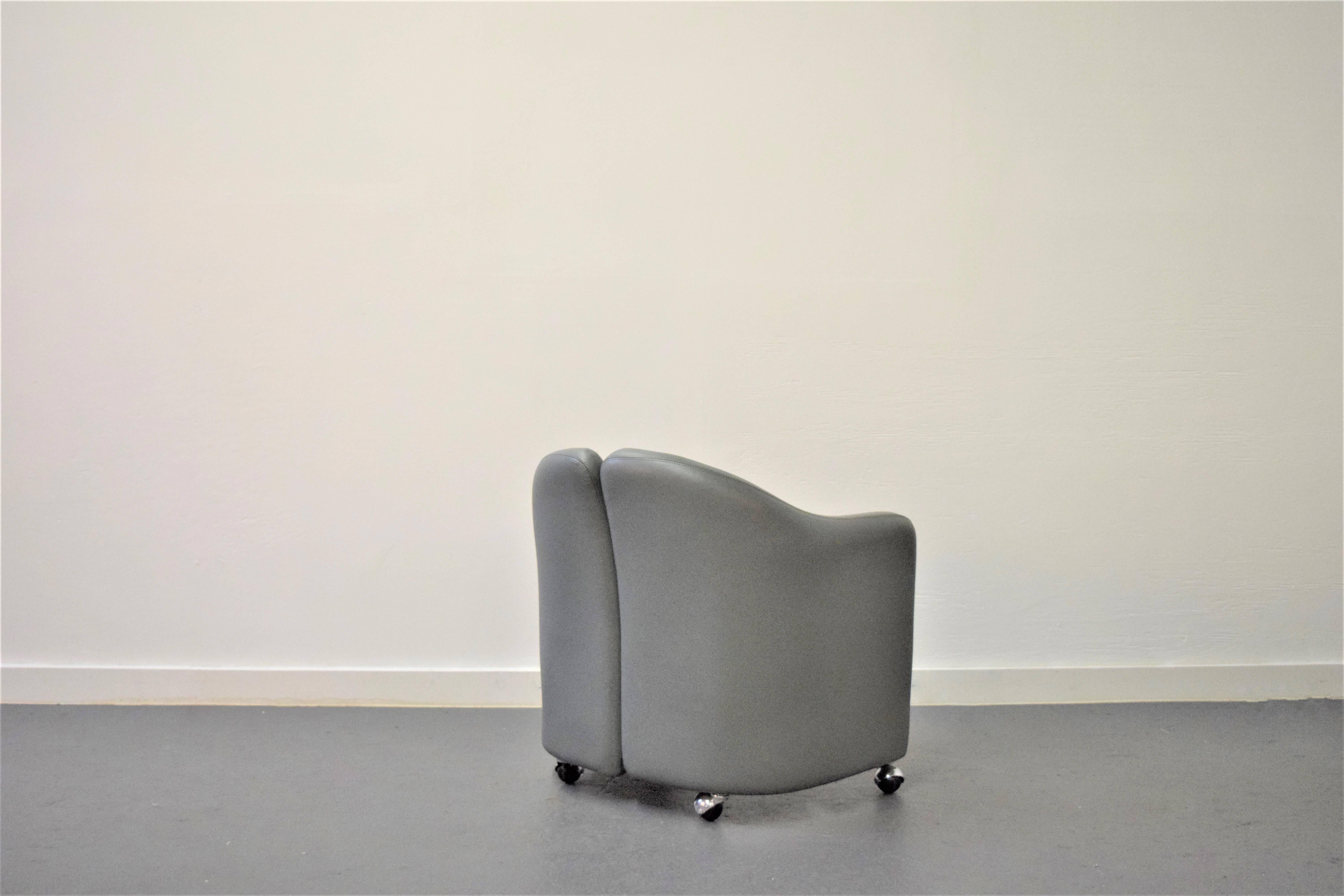 Italian Set of Four Eugenio Gerli for Tecno Leather Chairs