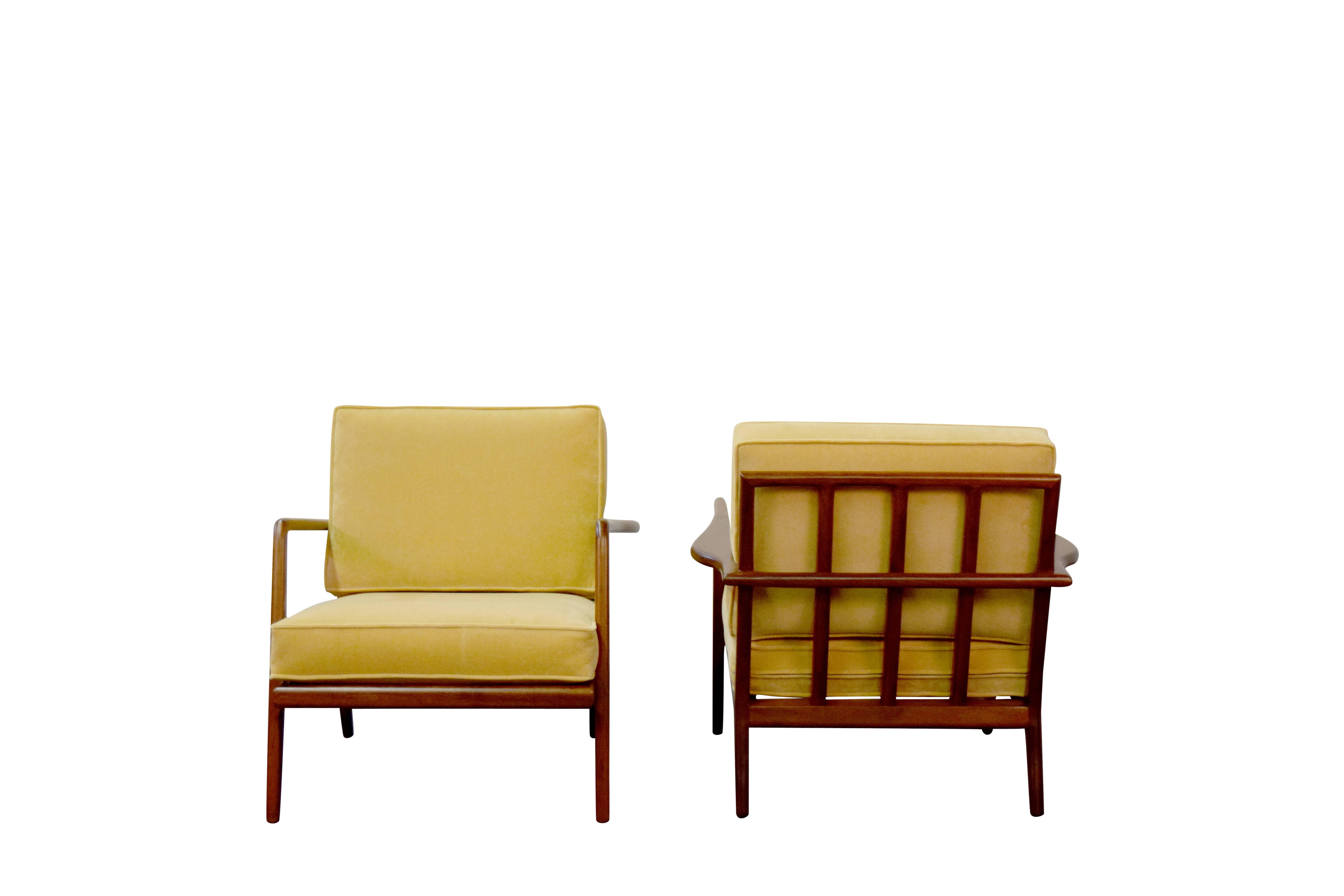 20th Century Pair of Mel Smilow Walnut Lounge Chairs