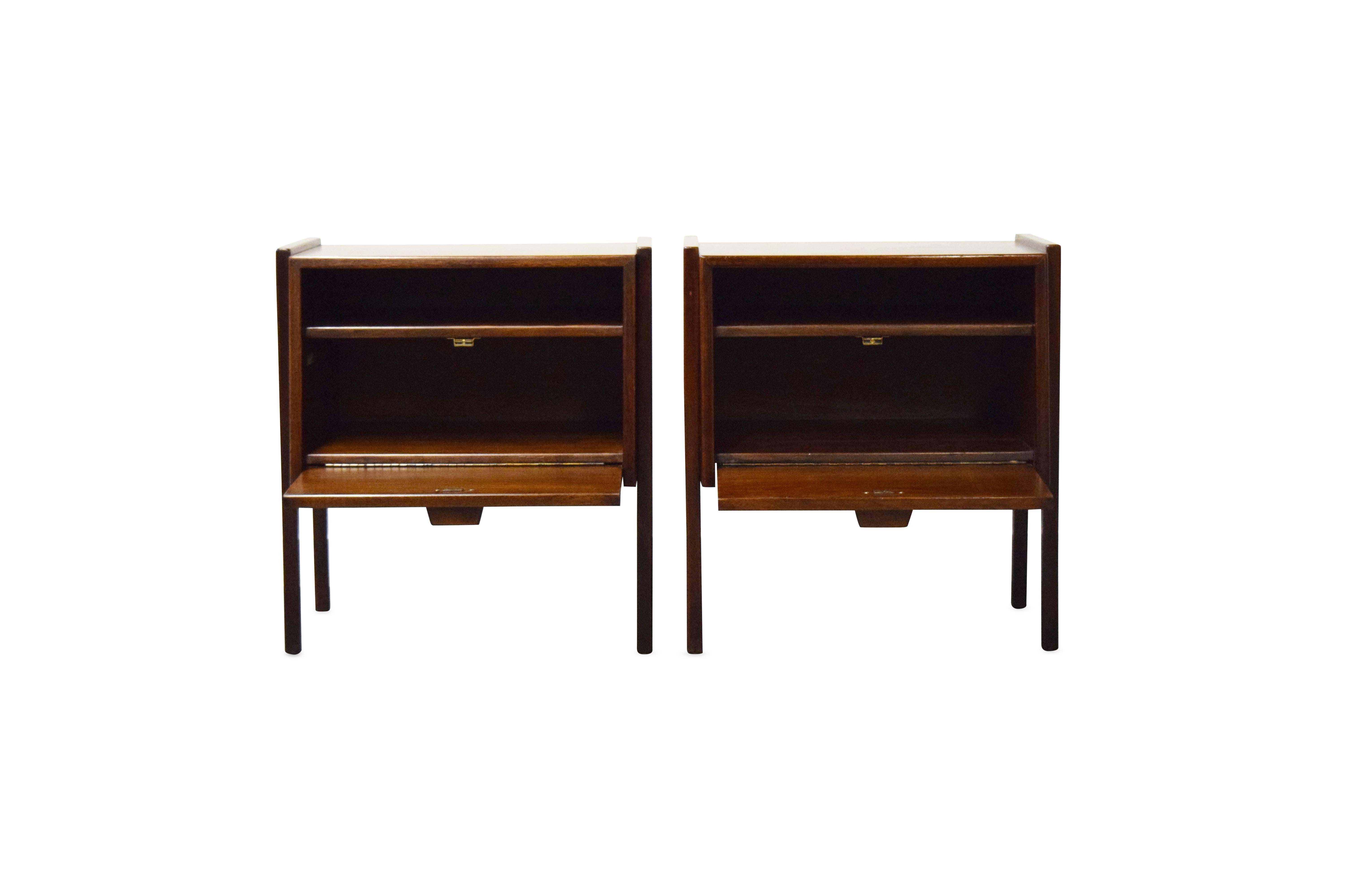Pair of Jens Risom nightstand or end tables.