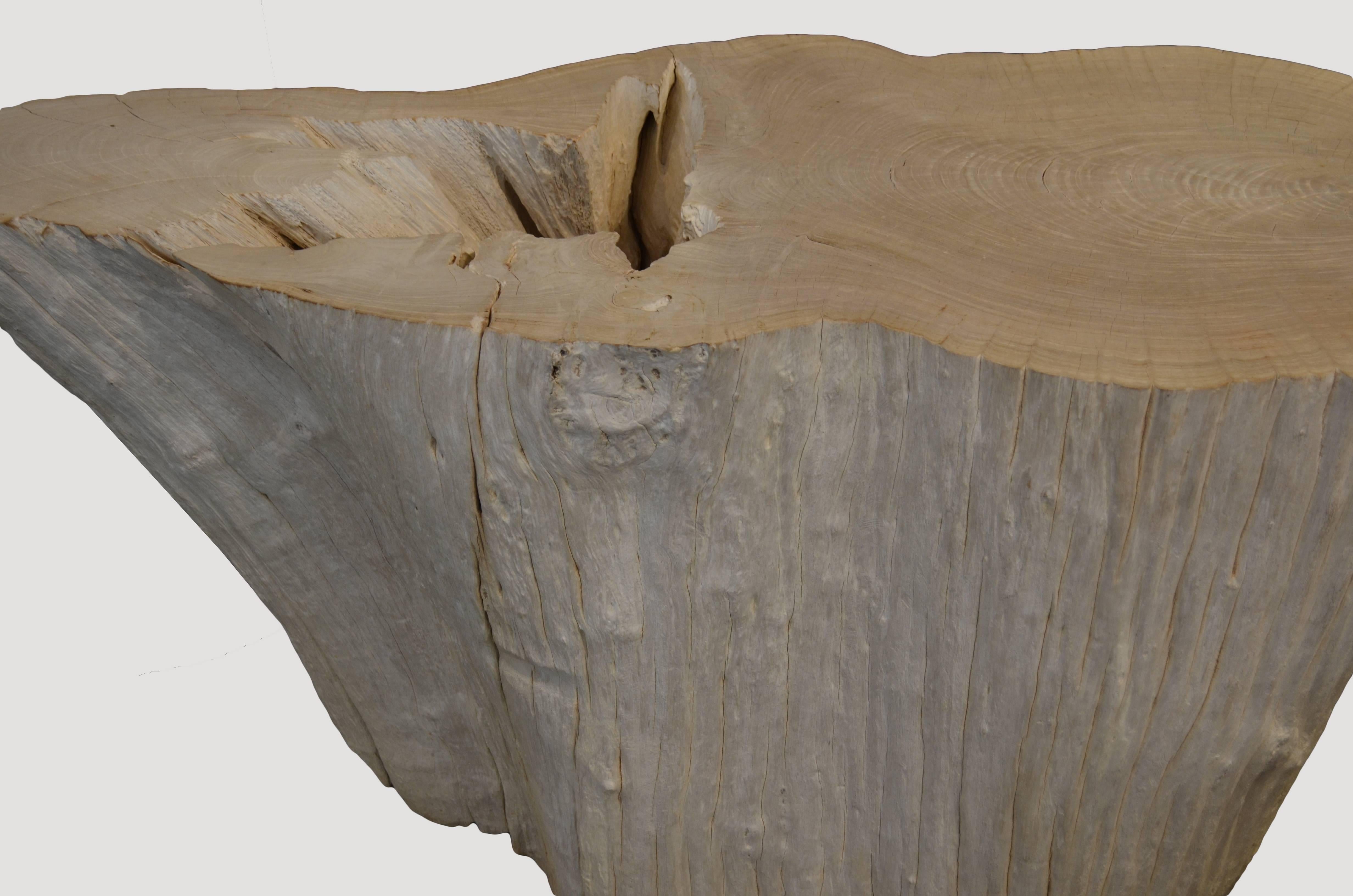 Indonésien Console Andrianna Shamaris St. Barts en bois de teck en vente