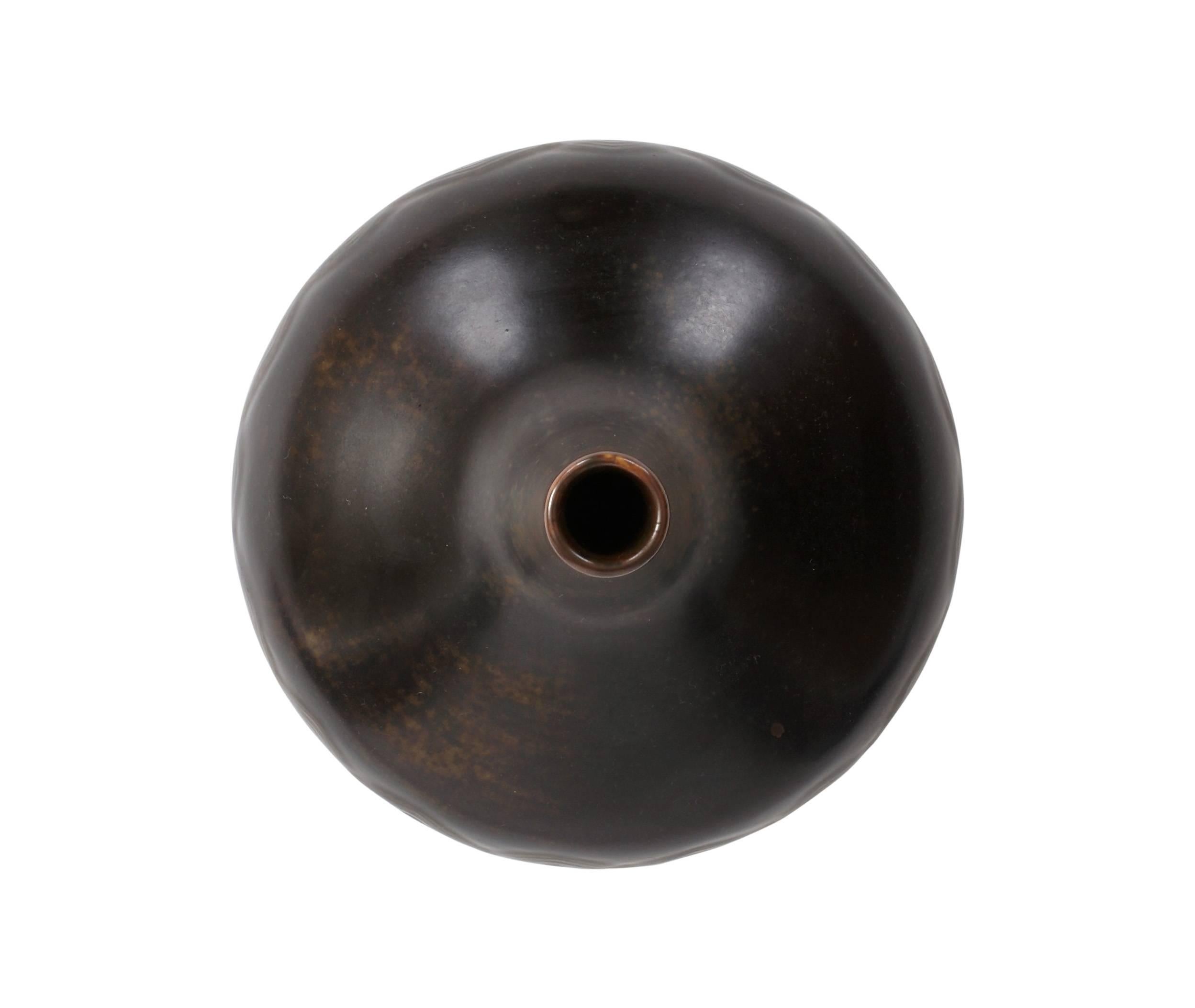 Axel Salto Stoneware Vase in Dilou Glaze for Royal Copenhagen For Sale 2
