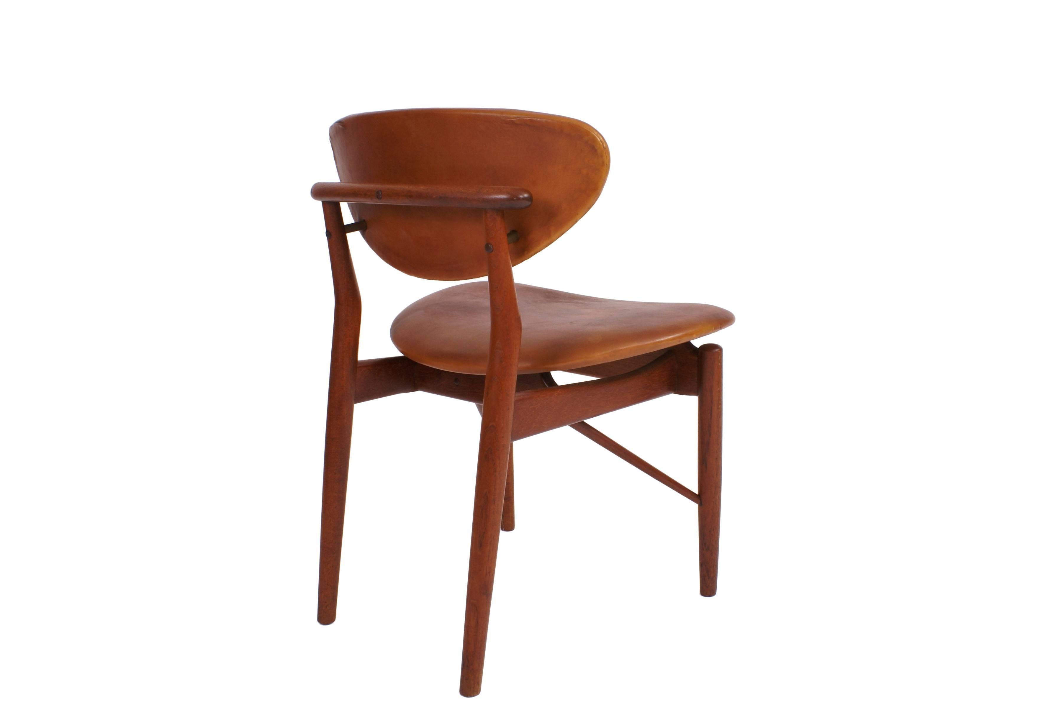 Finn Juhl NV55 Chair for Niels Vodder in Teak and Natural Leather, 1955 3