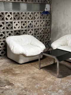 Poltrona vintage canadese in pelle in stile postmoderno degli anni ’70