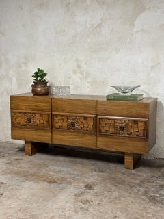 Vintage Brutalist Oak Credenza with Sculptural Carved Fronts 70’s