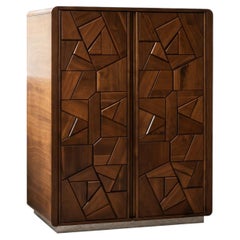 Armoire « Mid-Century Modern » de style brutaliste de la marque Tobago Canada, vers les années 1970