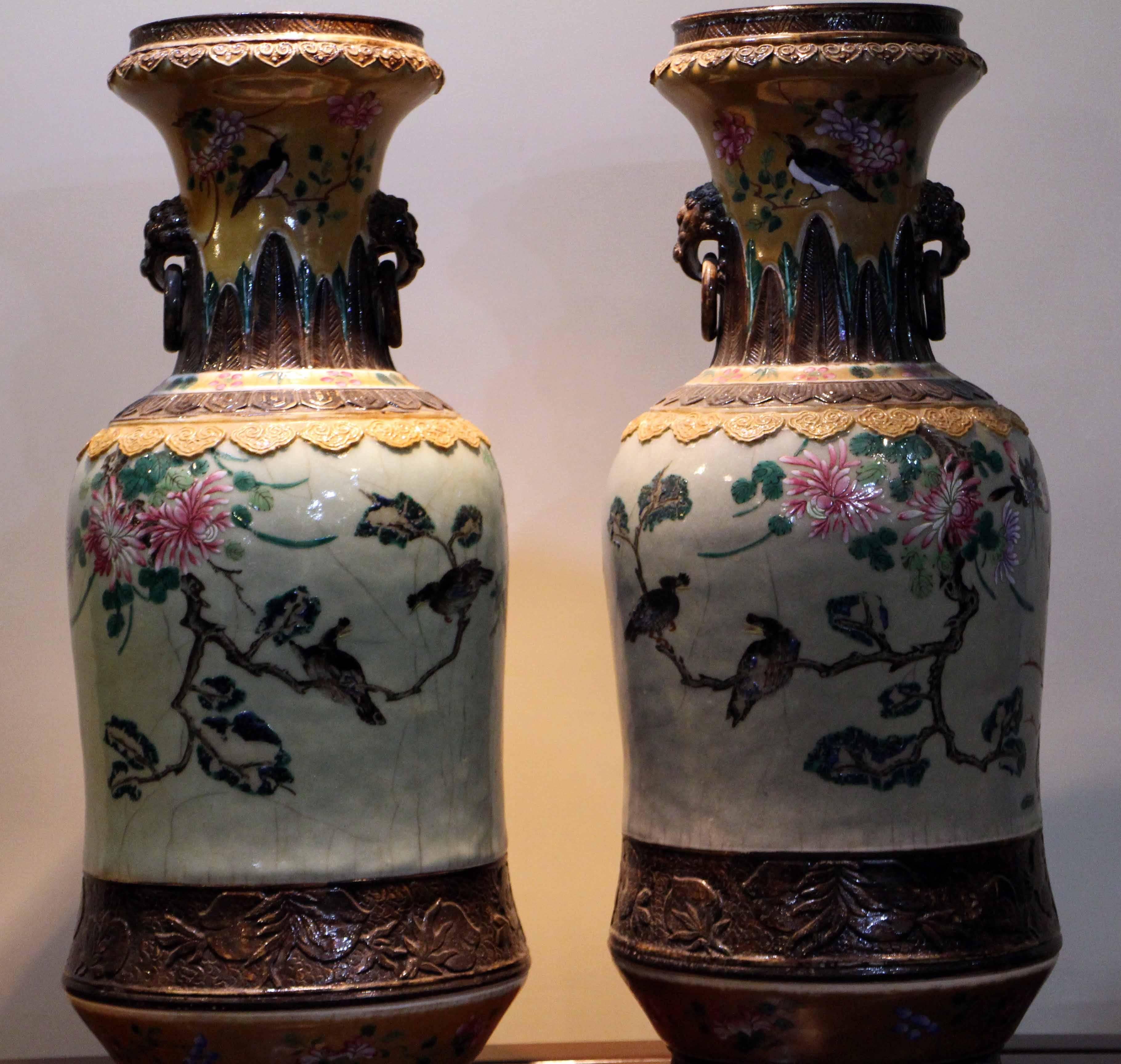 19th Century Pair of Antique Chinese Famille Rose Crackleware Vases For Sale