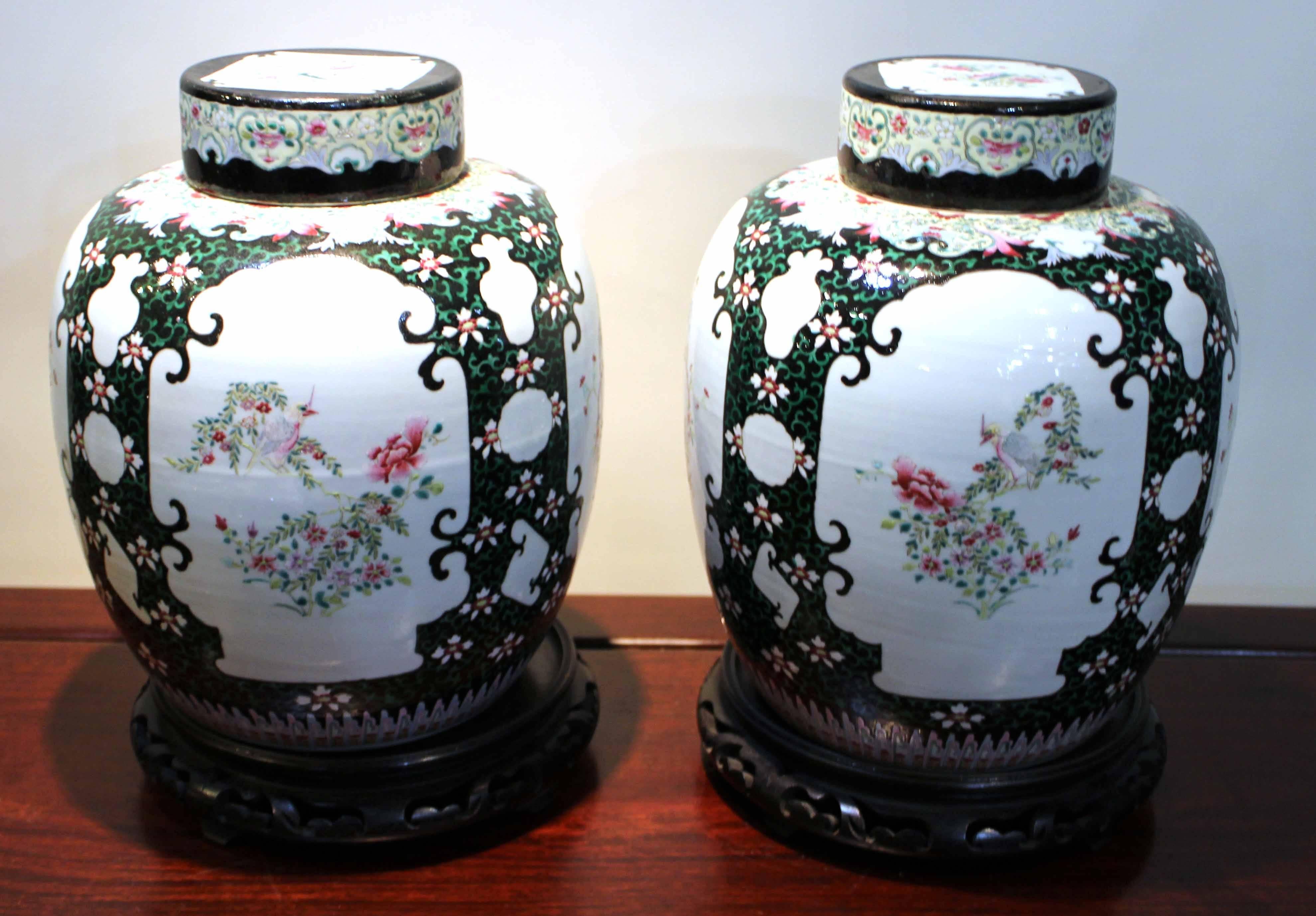 19th Century Elegant Pair of Antique Chinese Famille Verte 'Green' Porcelain Ginger Jars For Sale