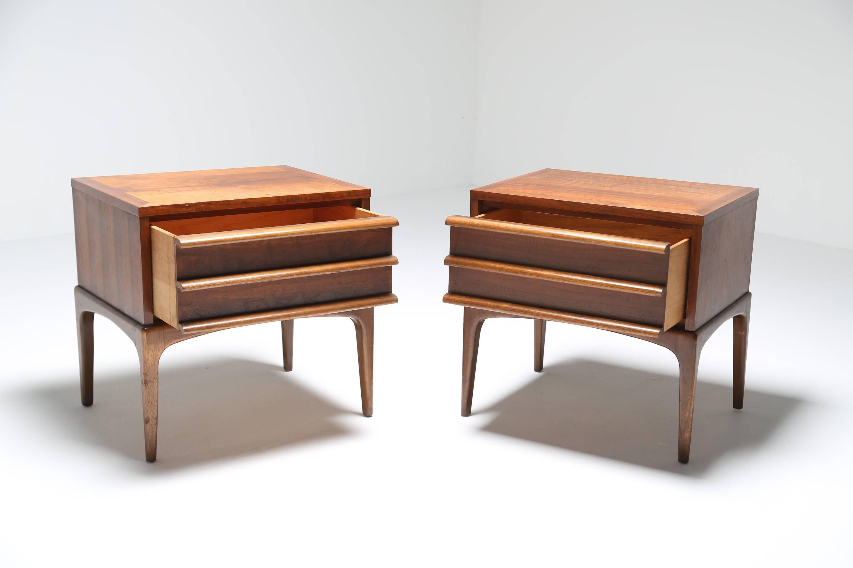 Mid-20th Century Walnut Bedside Tables by Lane, Set of Two 