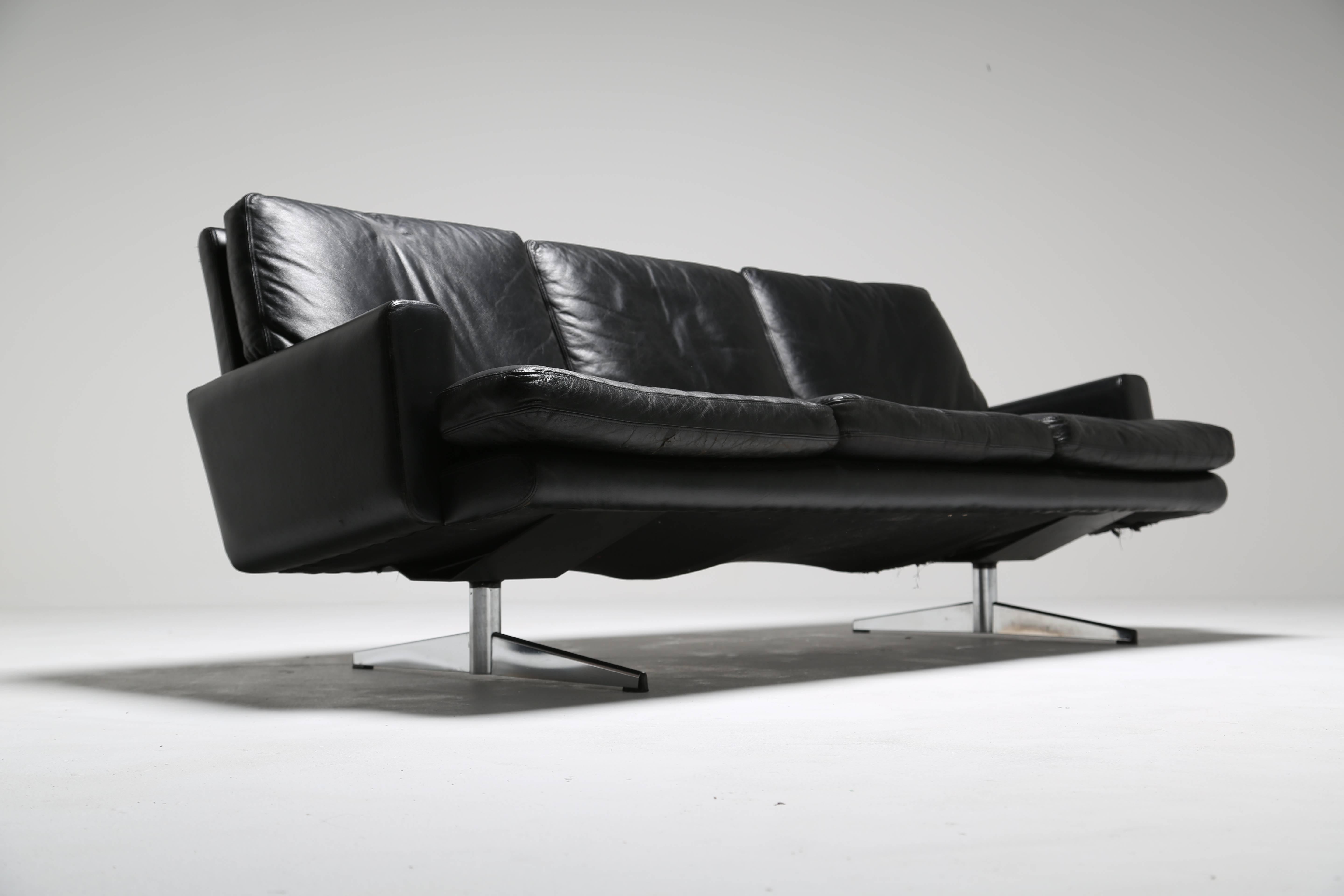 howard keith sofa