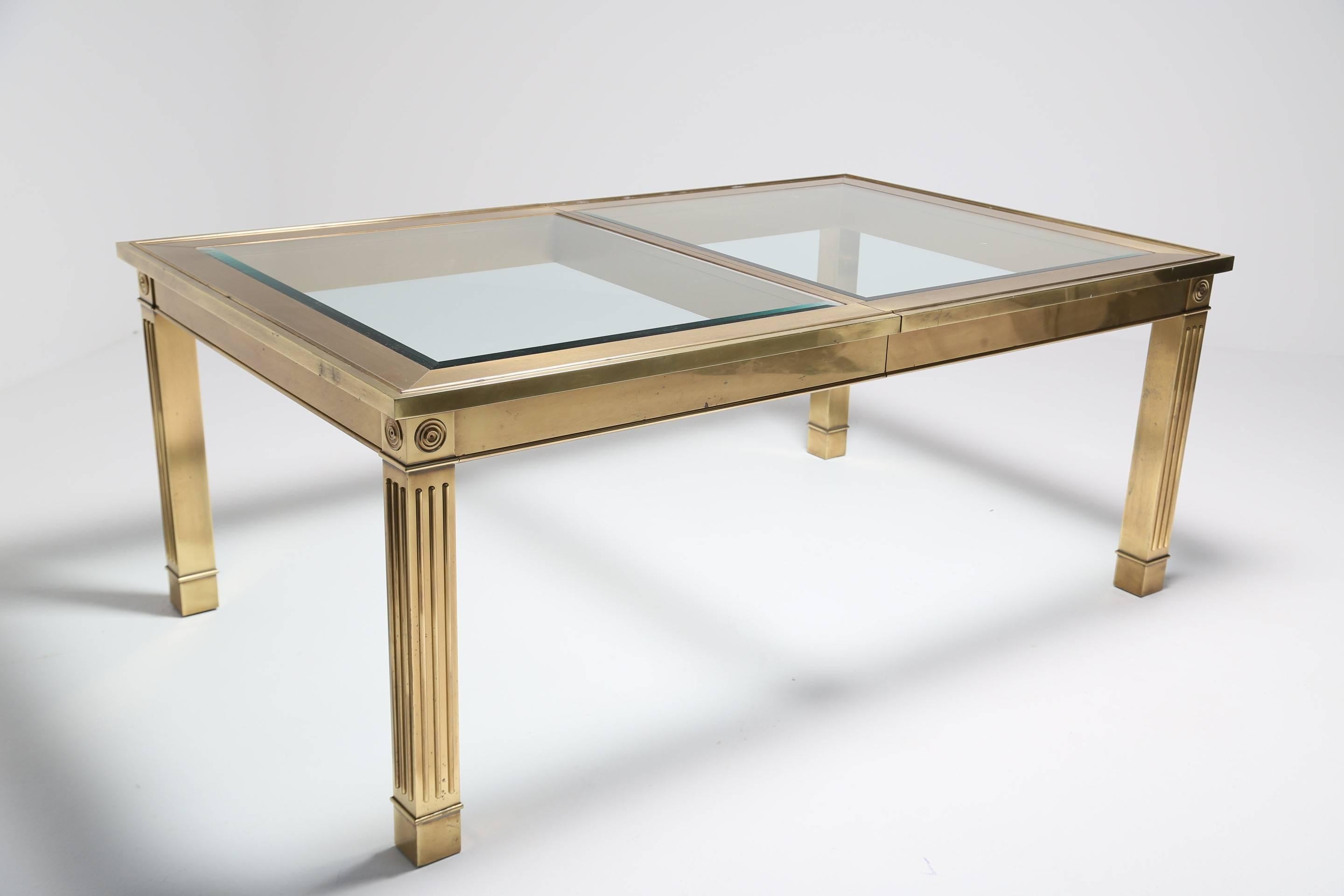 Mastercraft brass and glass exteding mid century dining table, 1970s.  In Good Condition In Oberstown, Lusk, IE