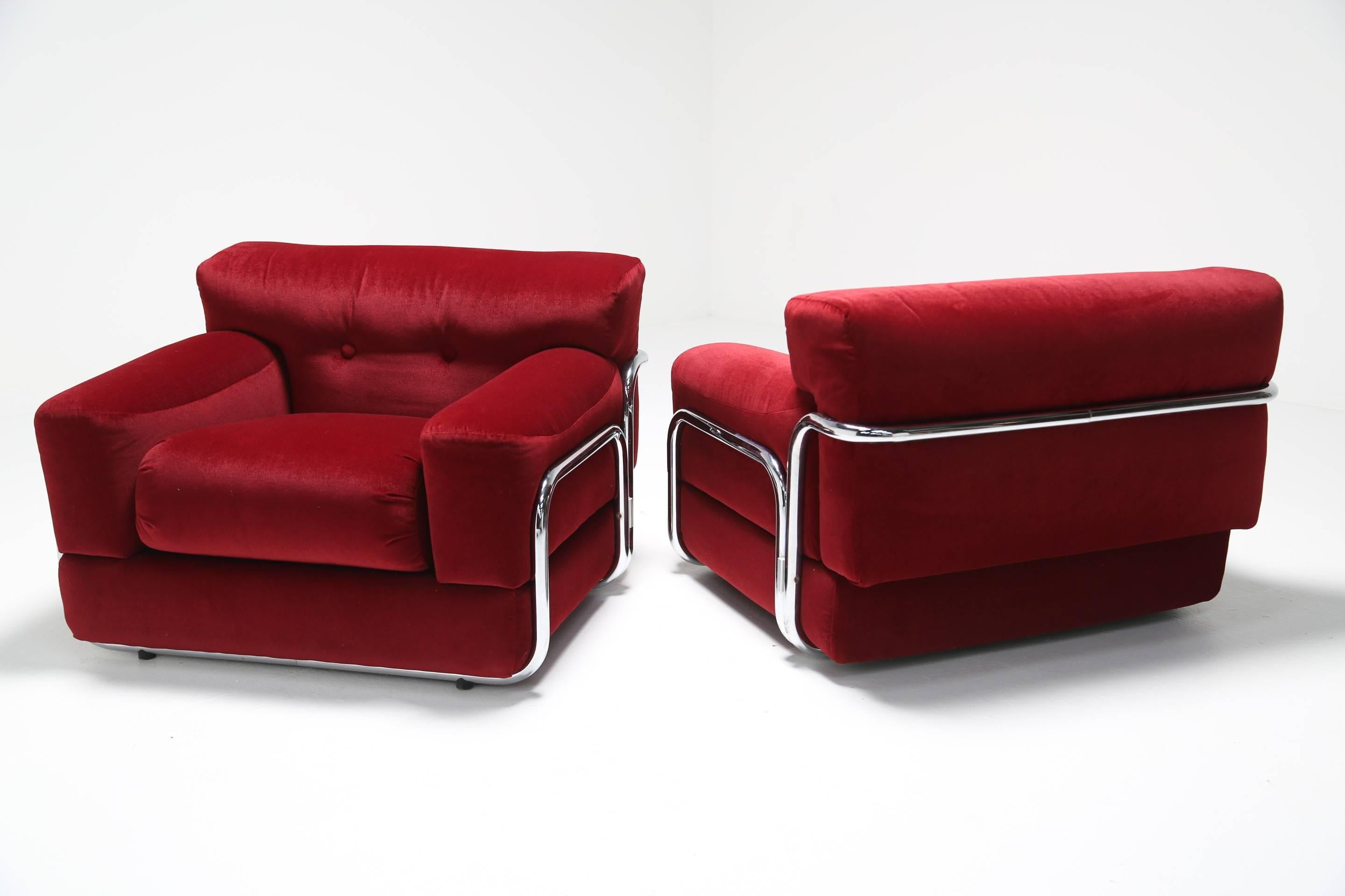 Late 20th Century Mid-century Lounge Chairs with Chrome Frame For Sale
