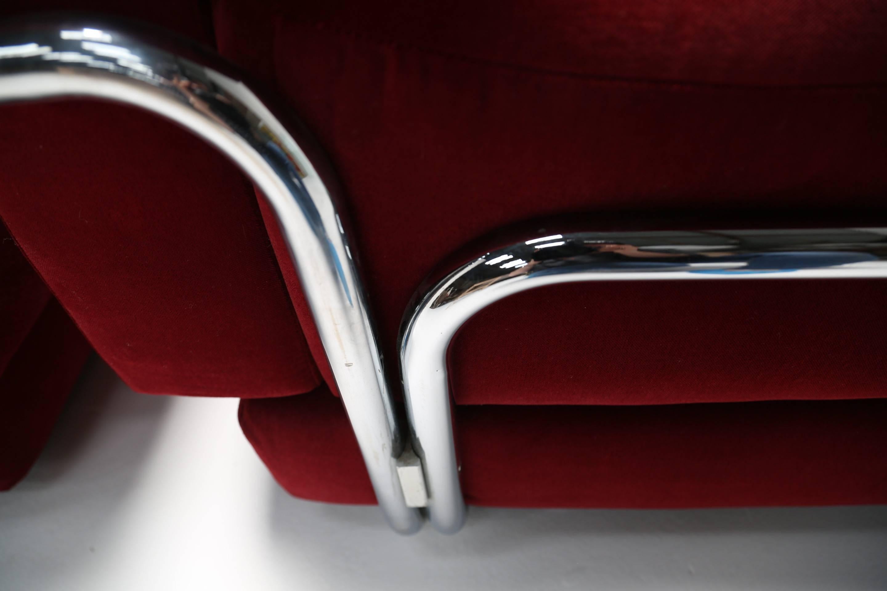 Mid-century Lounge Chairs with Chrome Frame For Sale 3