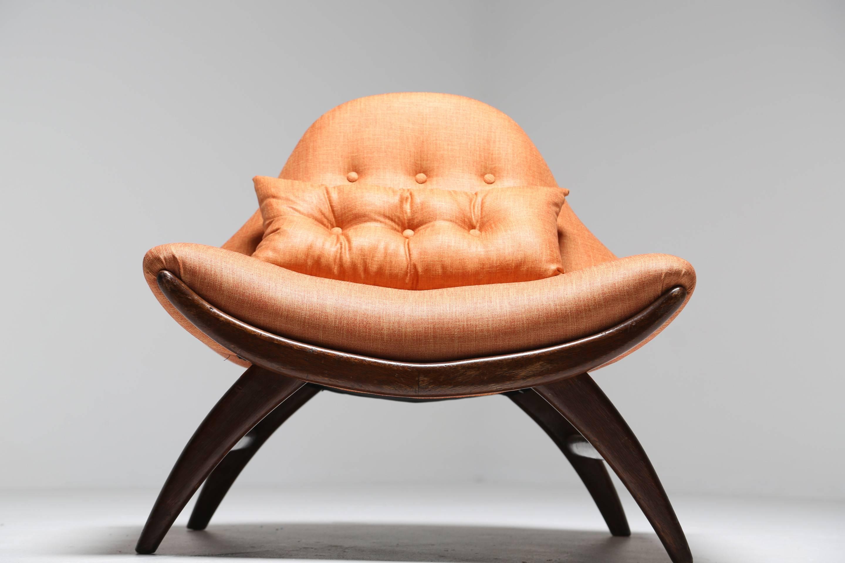 American Mid-century Gondola Lounge Chair by Adrian Pearsall