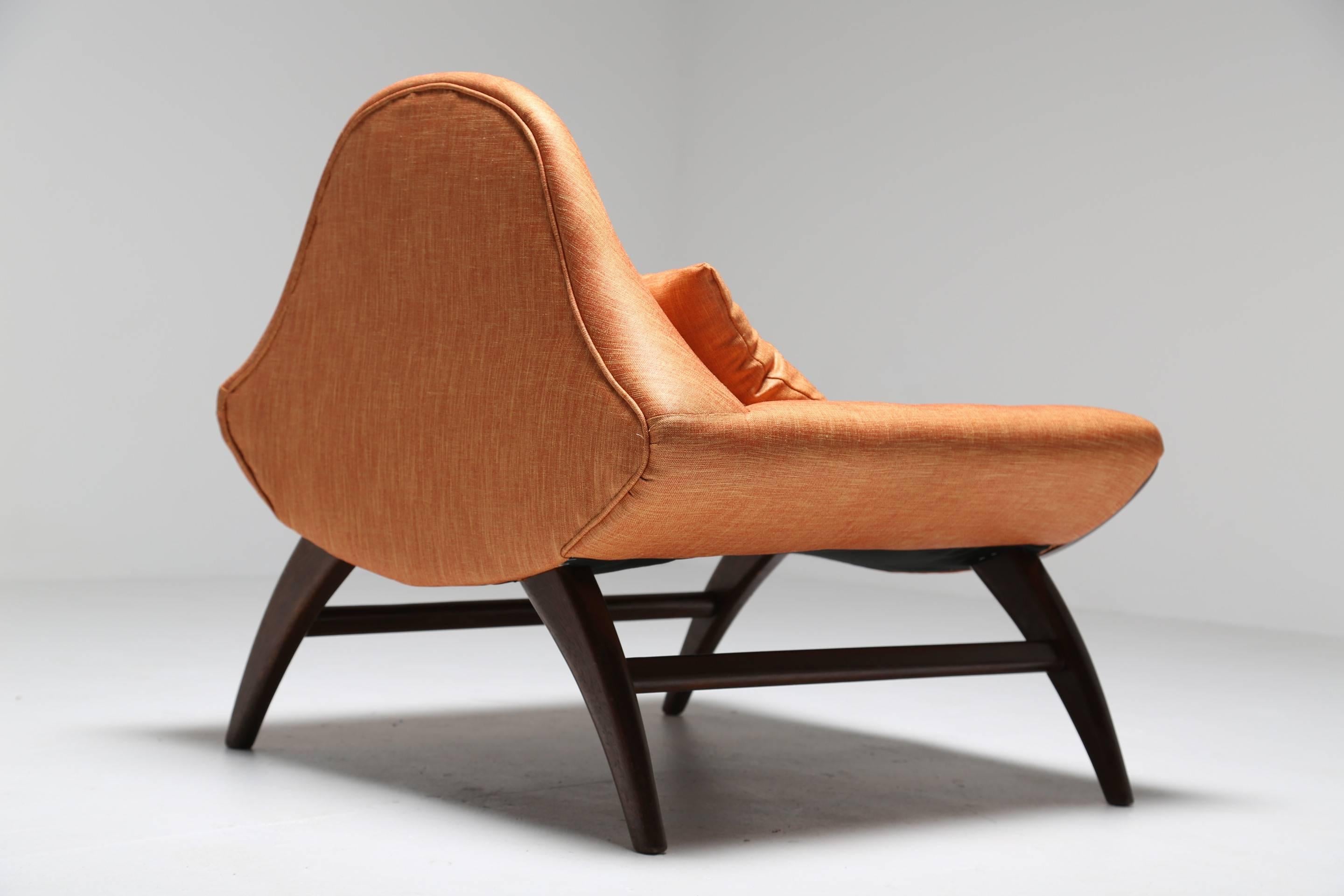 Linen Mid-century Gondola Lounge Chair by Adrian Pearsall