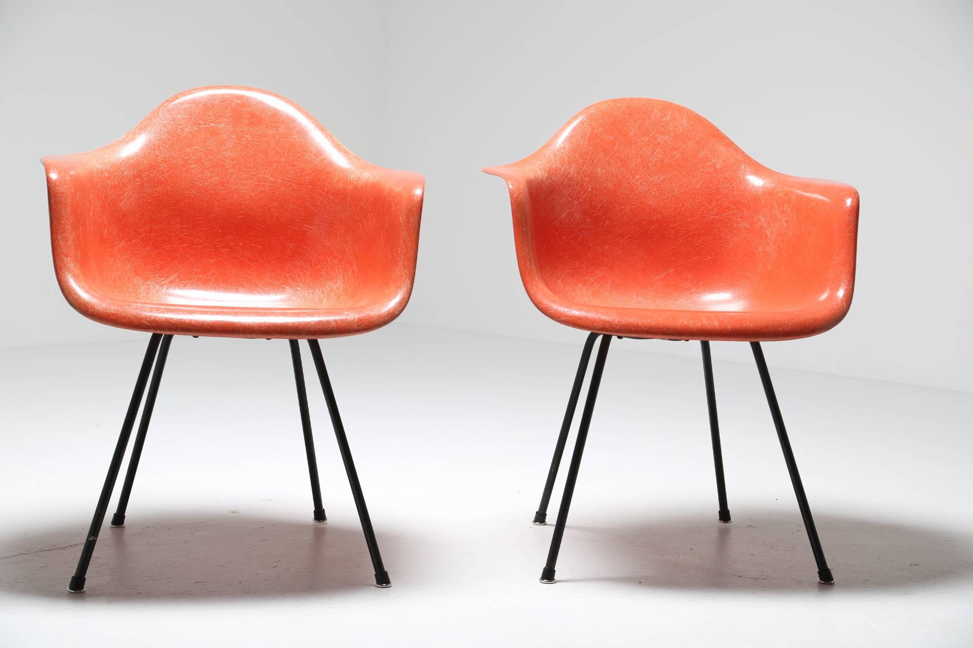 Mid-Century Modern Charles and Ray Eames Zenith Dax Armshells, Herman Miller.