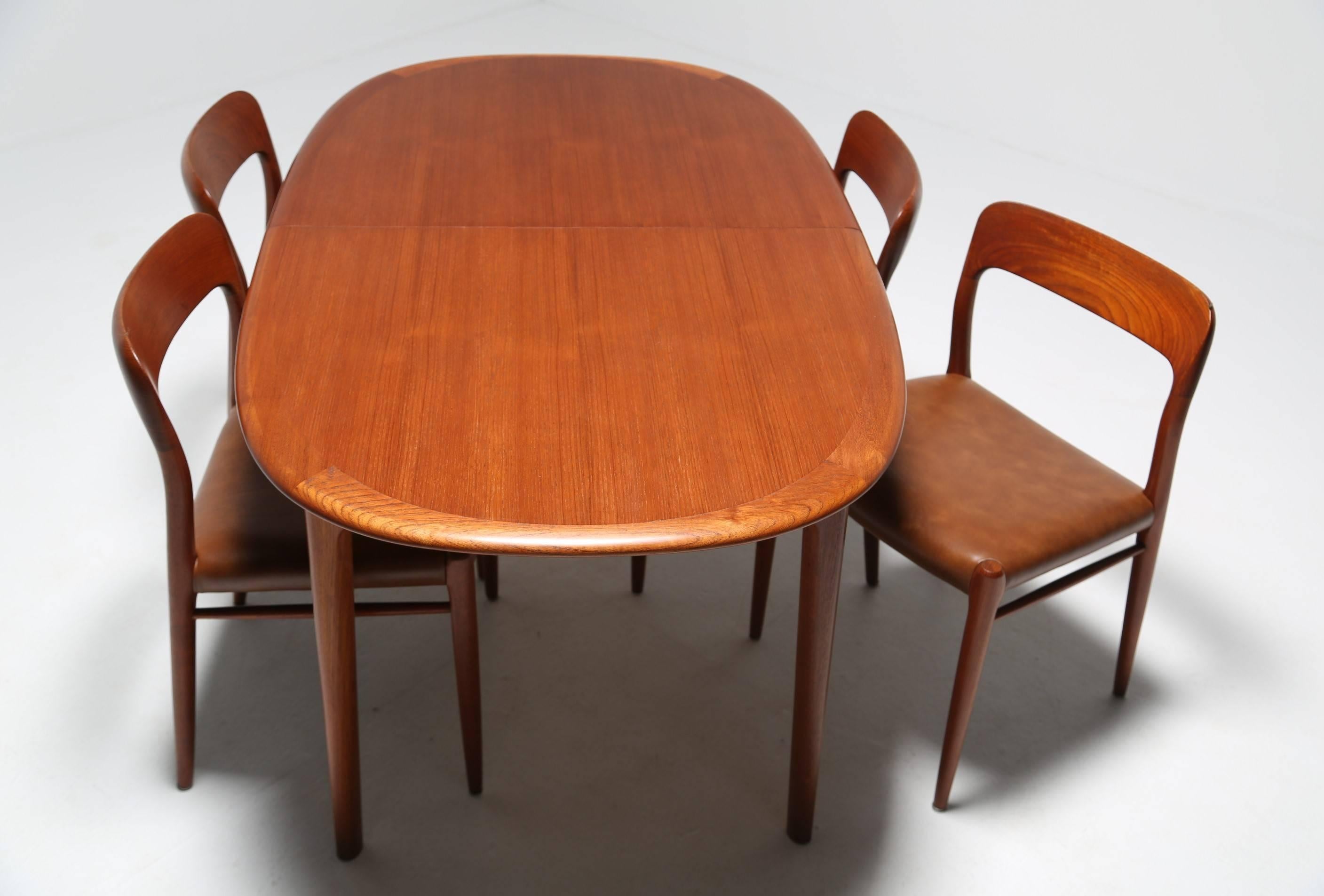 Mid Century Niels O. Møller Dining Table and Chairs In Good Condition In Oberstown, Lusk, IE