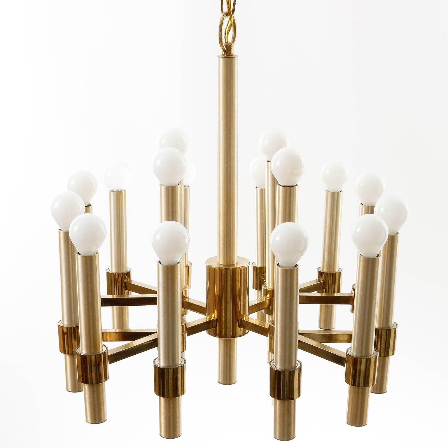 Late 20th Century Sciolari Chandelier, Gilt Brass, Italy, 1970s