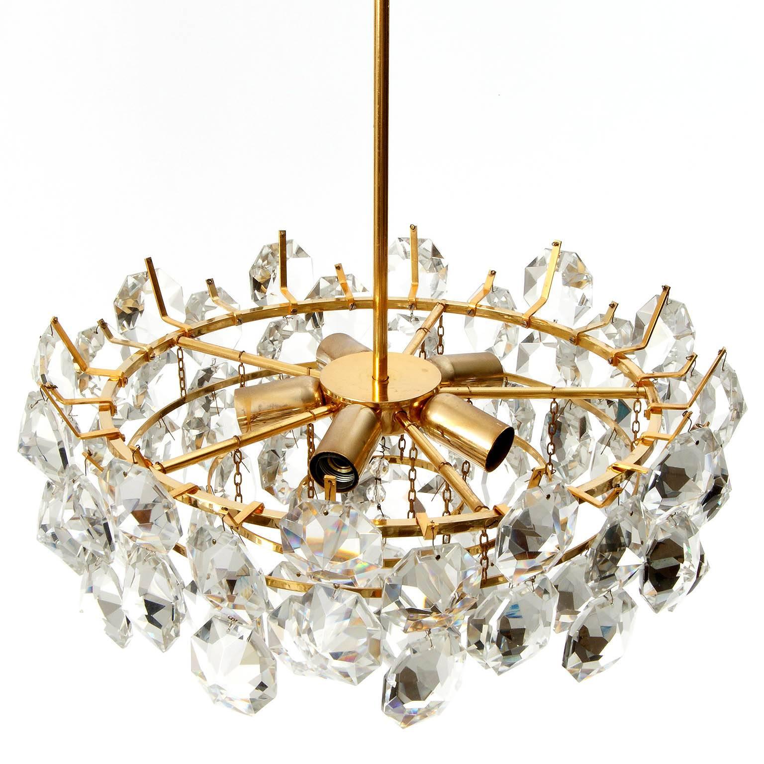 Mid-20th Century Bakalowits Style Chandelier, Gilt Brass and Crystal Glass, Austria, 1960s