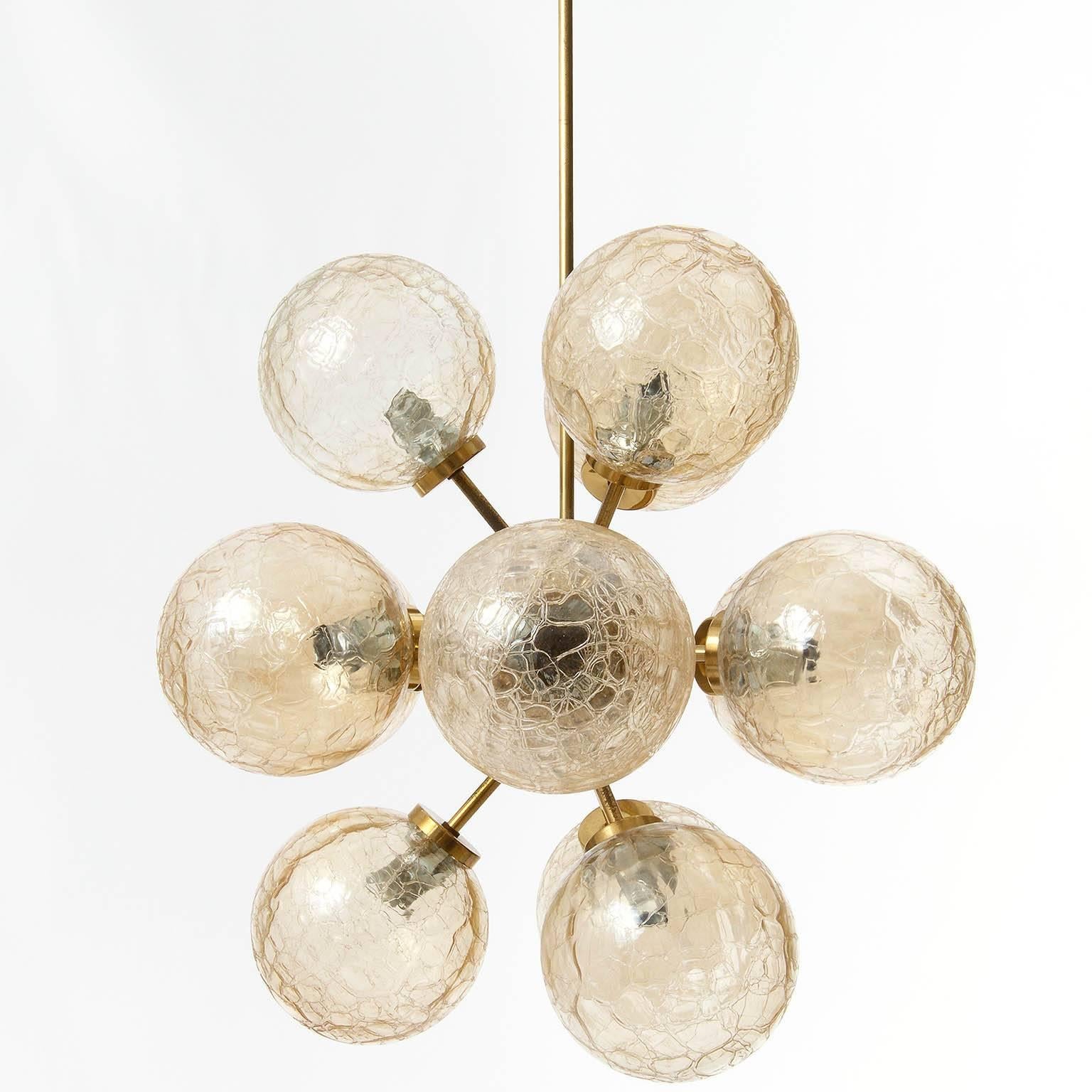 Sputnik Chandelier, Brass and Amber Glass, 1970 In Excellent Condition In Hausmannstätten, AT