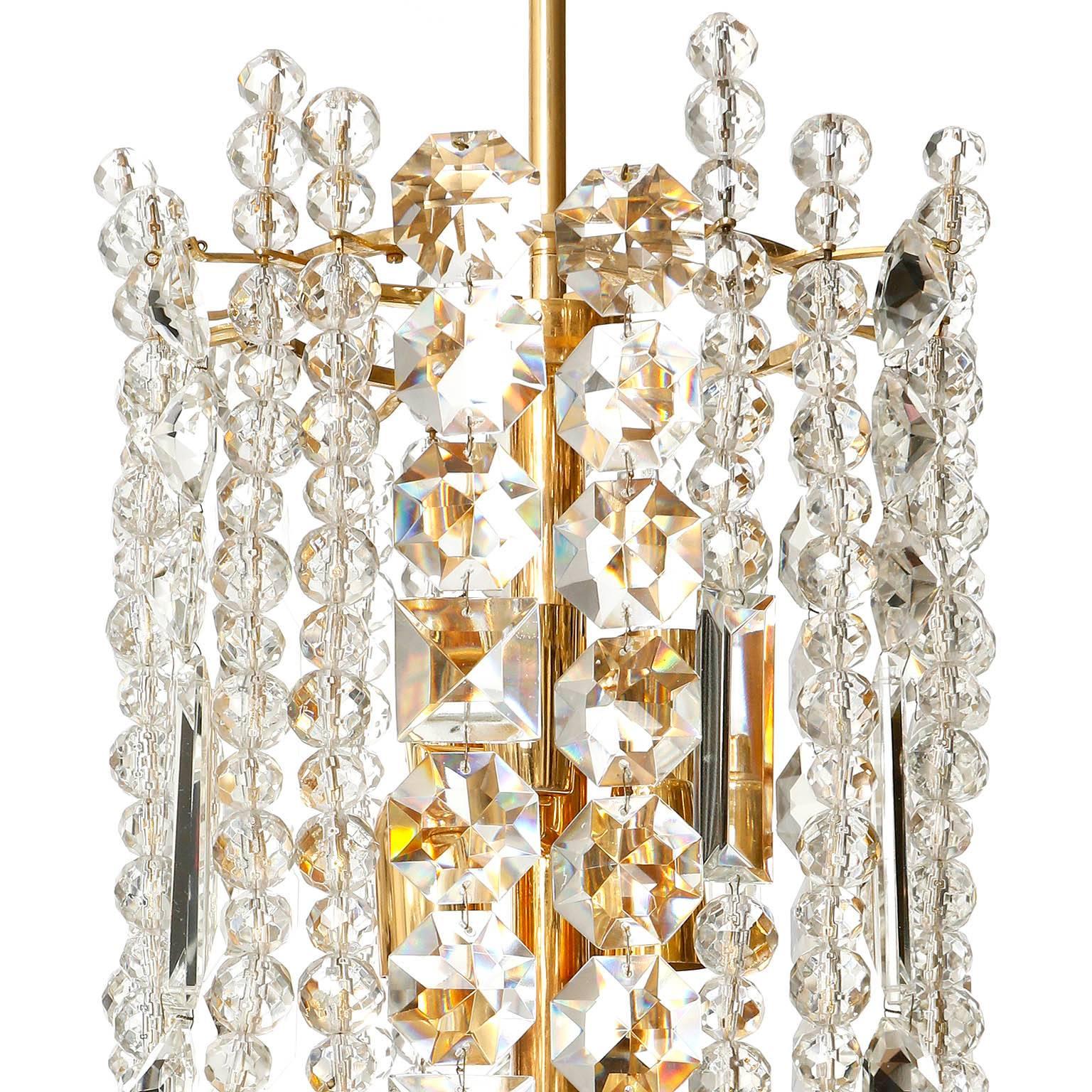 Mid-20th Century Bakalowits Chandelier Pendant Light, Gilt Brass Crystal Glass, 1960s For Sale