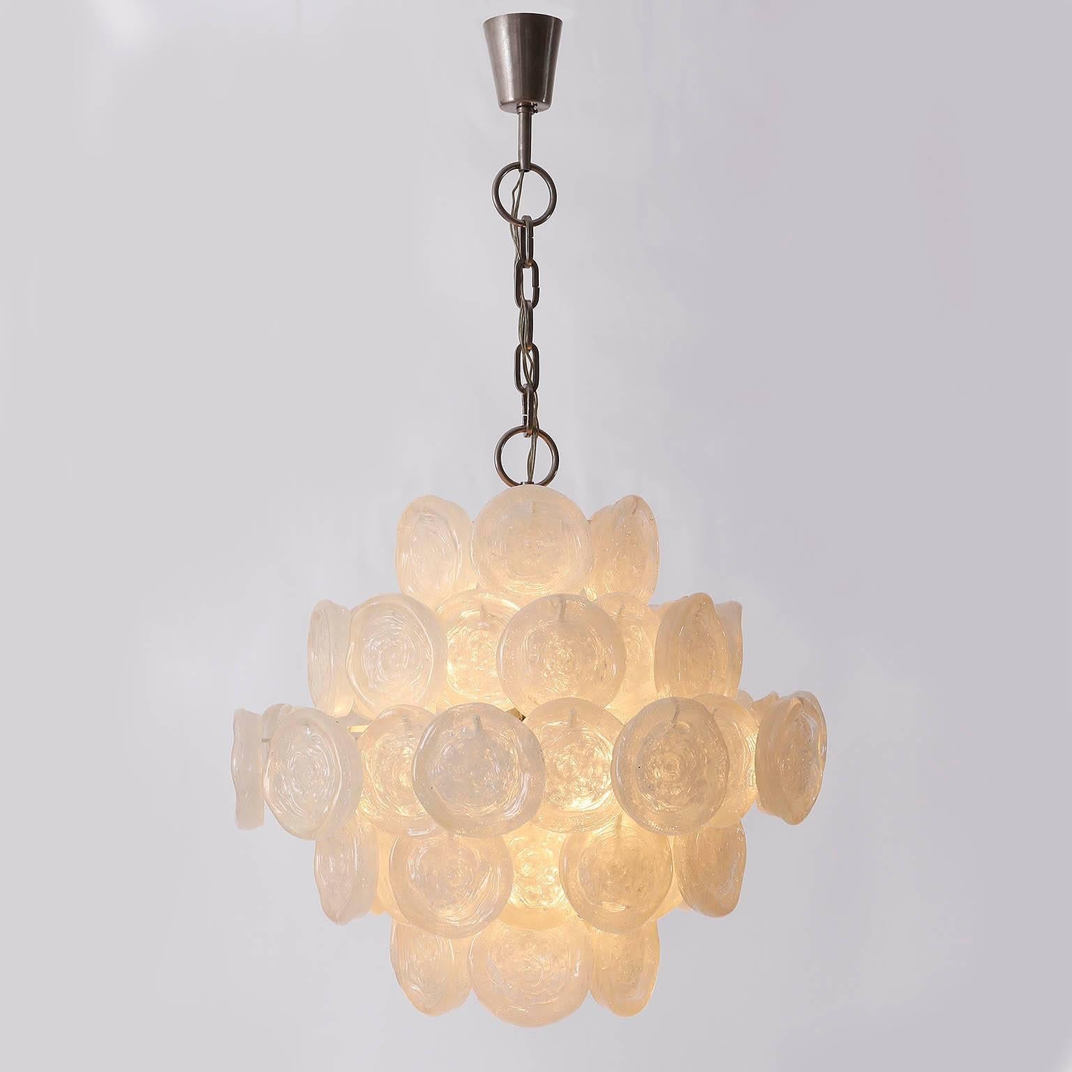 Kalmar Style Lucite Chandelier Pendant Light, 1970s im Zustand „Hervorragend“ in Hausmannstätten, AT