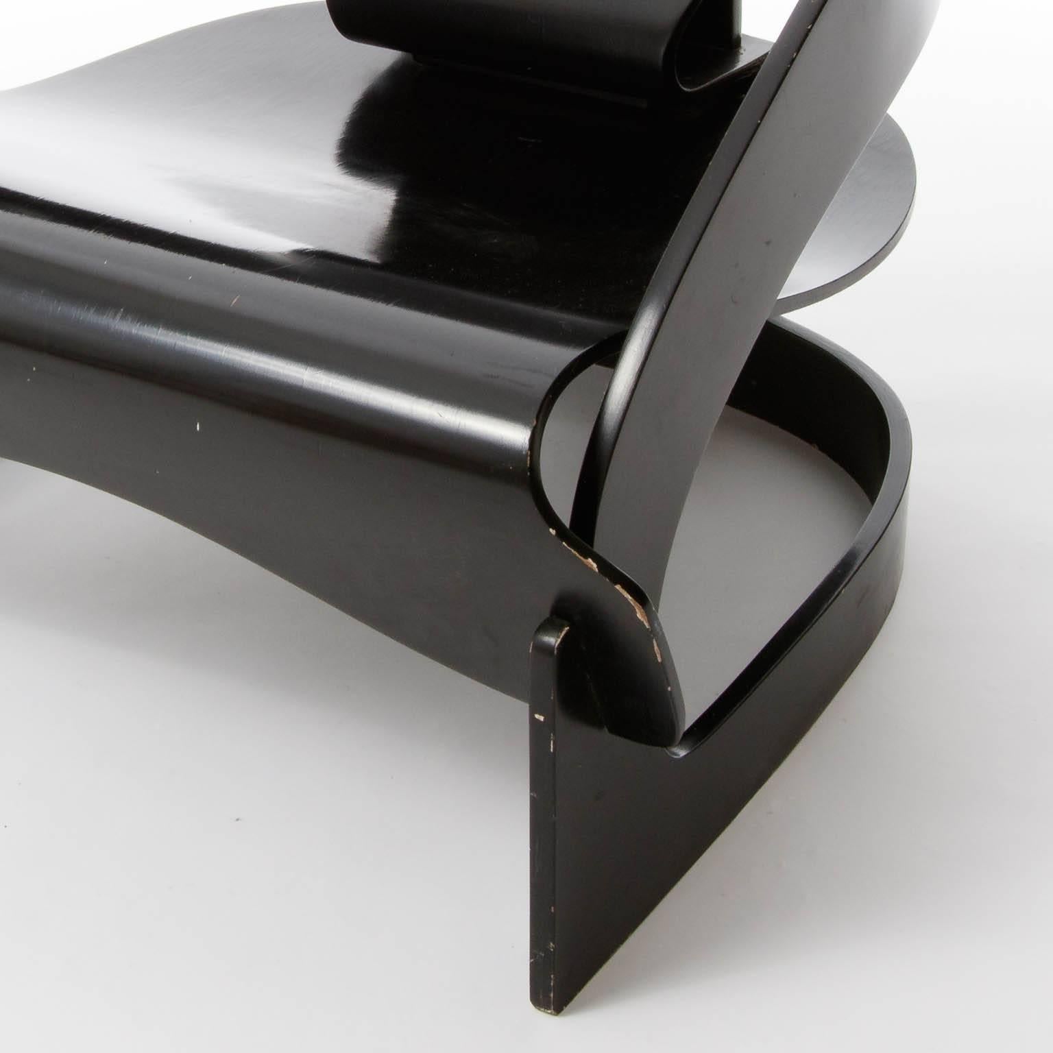 Lacquered Pair of Joe Colombo Chairs No. 4801, Black Plywood, Kartell, Italy, circa 1963 For Sale