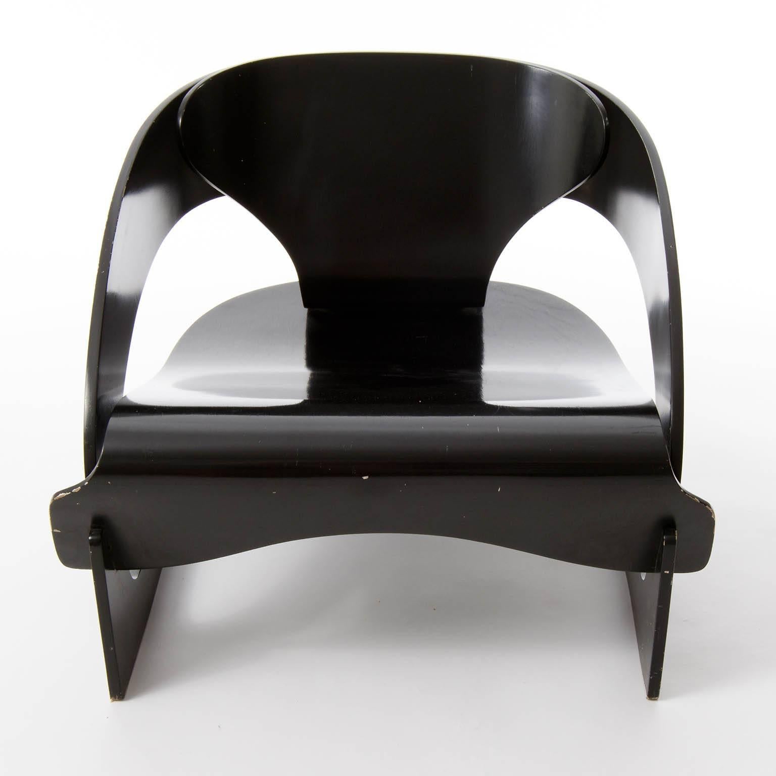 Italian Pair of Joe Colombo Chairs No. 4801, Black Plywood, Kartell, Italy, circa 1963 For Sale