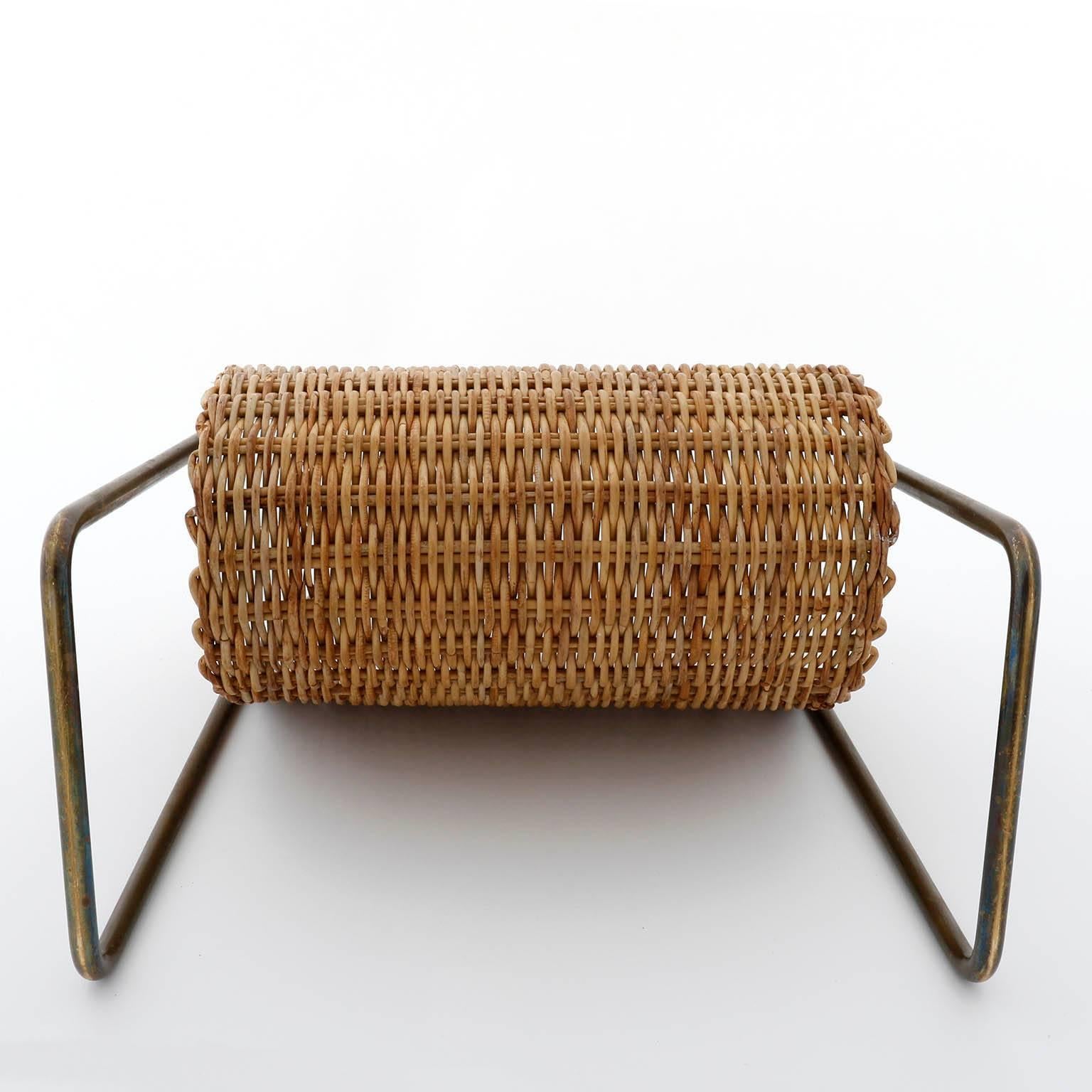 Carl Auböck Magazine Newspaper Rack, Wicker Brass, Austria, 1950s In Excellent Condition In Hausmannstätten, AT