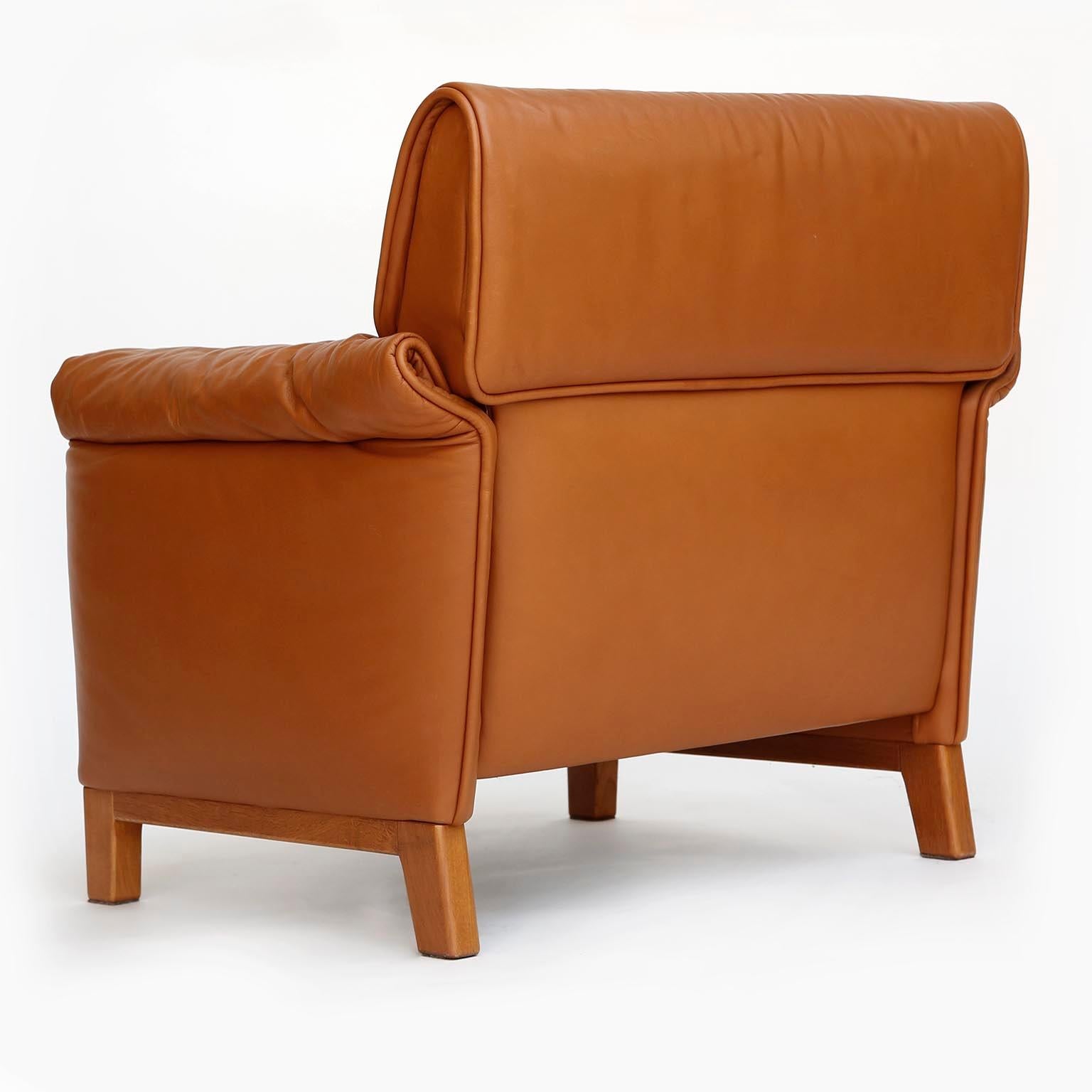 Swiss One of Six De Sede 'DS-14' Armchair Lounge Chair, Cognac Leather Teak For Sale