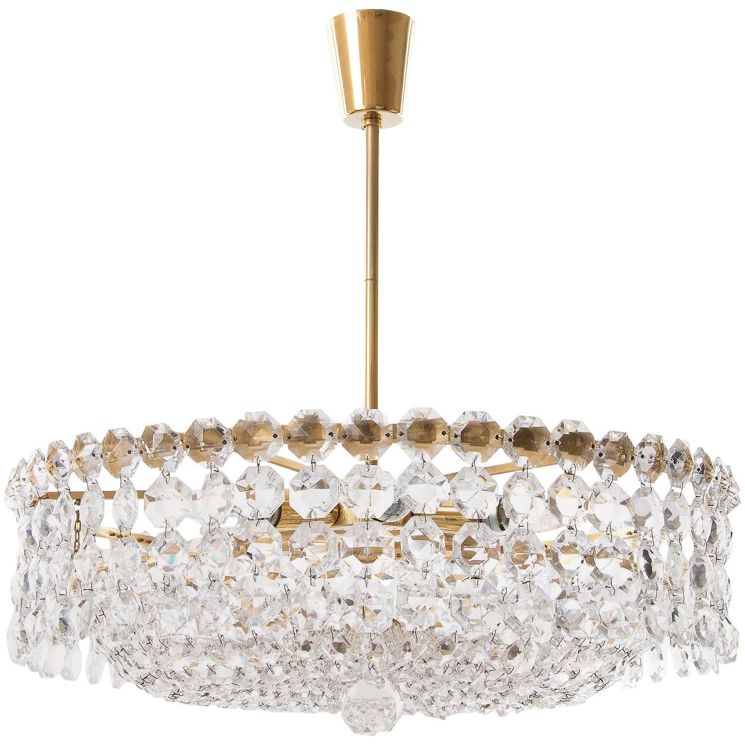 Mid-Century Modern Pair of Bakalowits Chandeliers Pendant Lights, Crystal Glass Gilt Brass, 1960