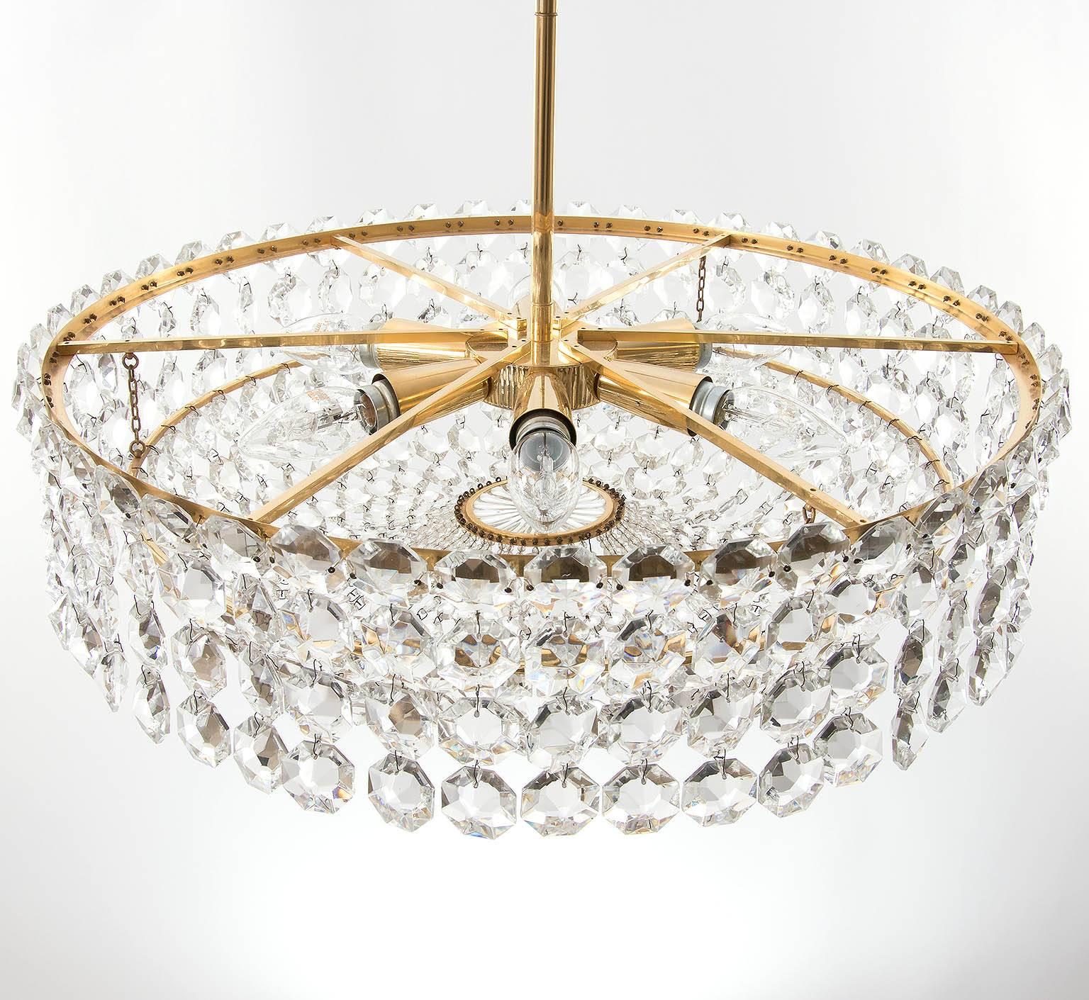 Pair of Bakalowits Chandeliers Pendant Lights, Crystal Glass Gilt Brass, 1960 1