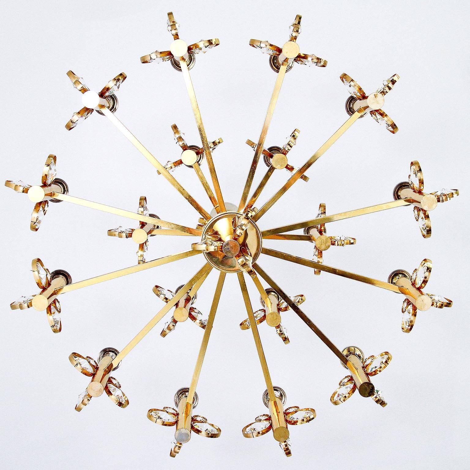 Austrian Large Bakalowits Style Chandelier, Gold-Plated Brass, 1970 For Sale