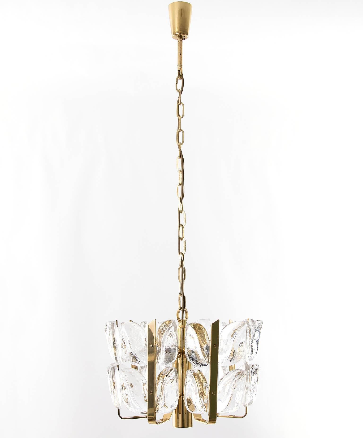 Kalmar Brass and Glass Pendant Light, 1960s In Excellent Condition In Hausmannstätten, AT